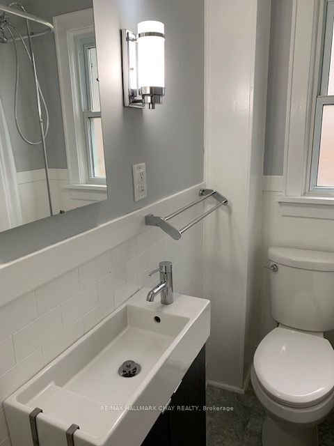 48 Grove St E, ##1 & #2