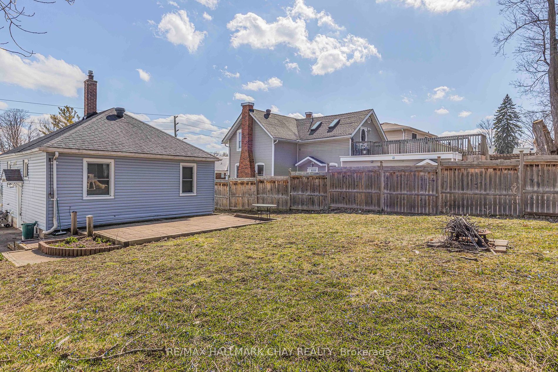 48 Grove St E, ##1 & #2