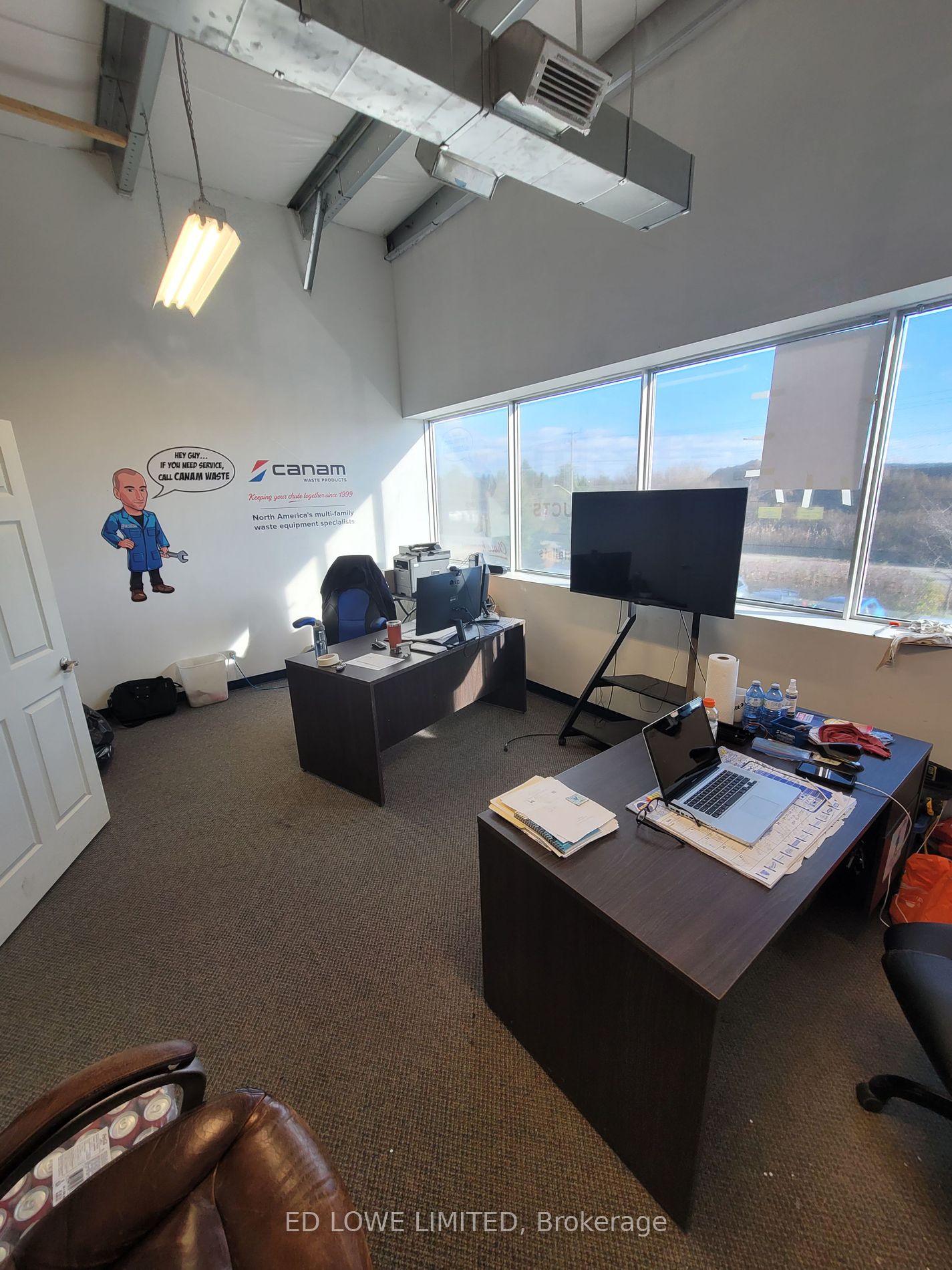 353 Saunders Rd, #17
