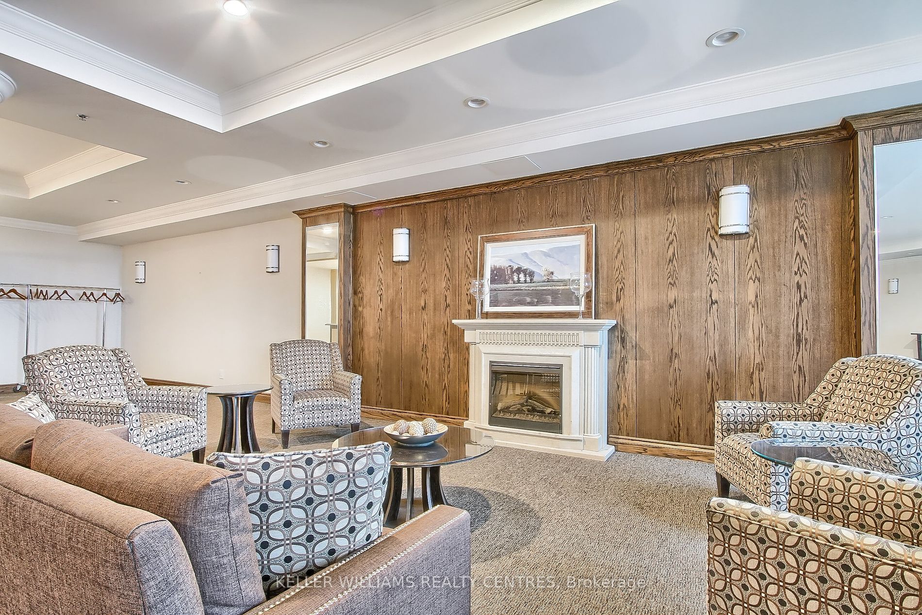 33 Ellen Street, #1104