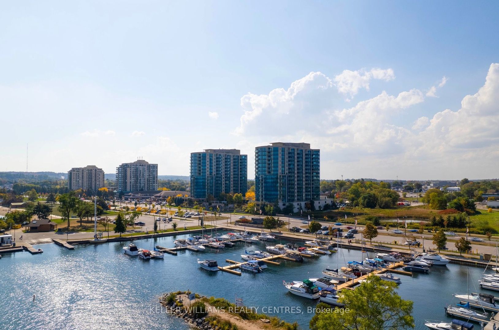 33 Ellen Street, #1104
