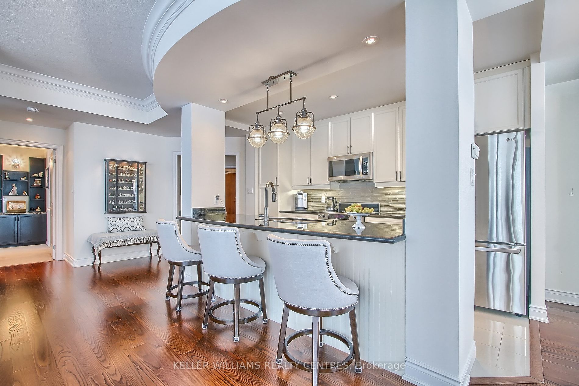 33 Ellen Street, #1104