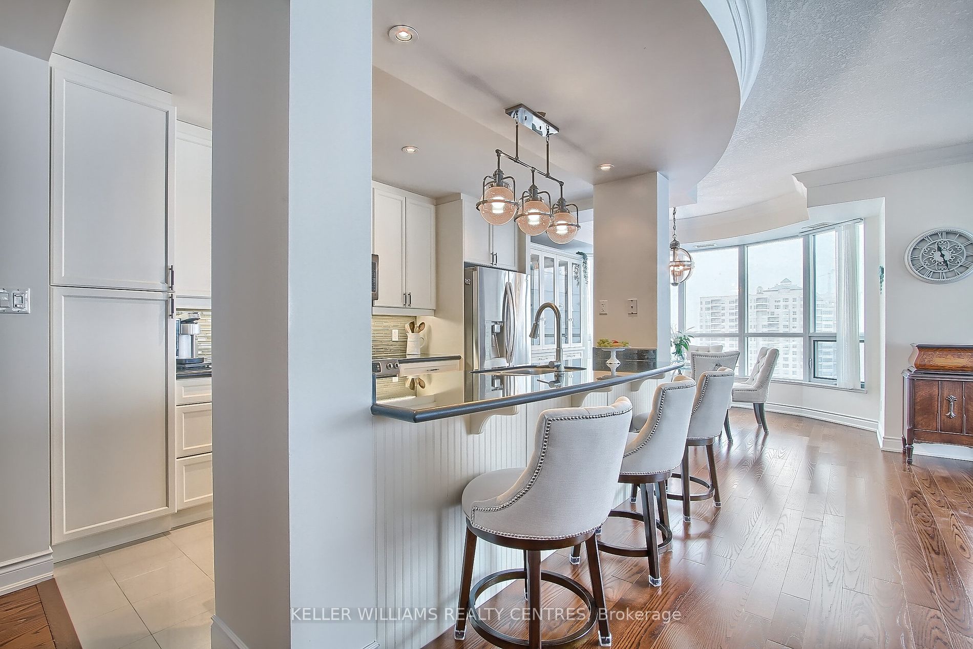 33 Ellen Street, #1104