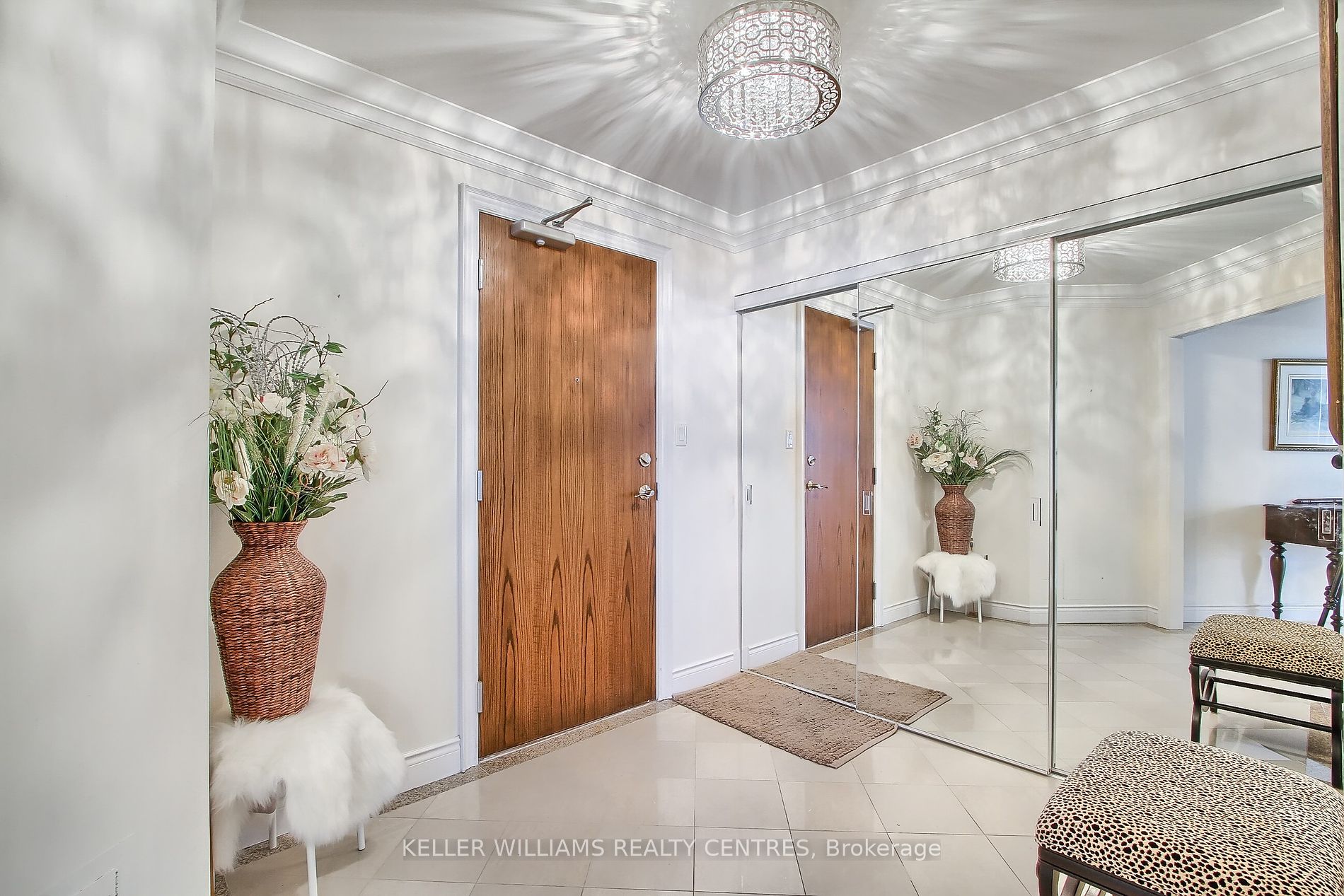 33 Ellen Street, #1104