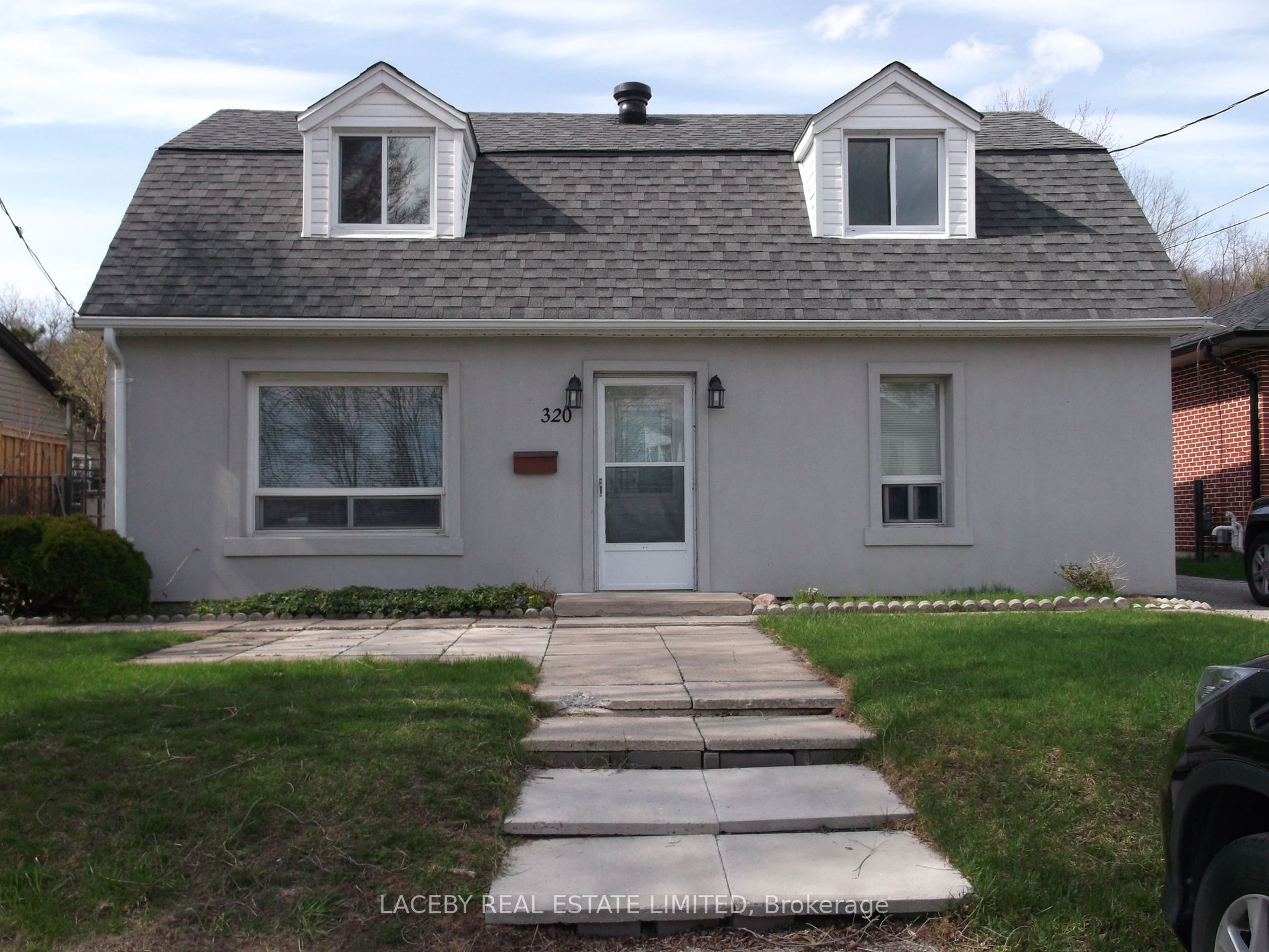 320 Shanty Bay Road