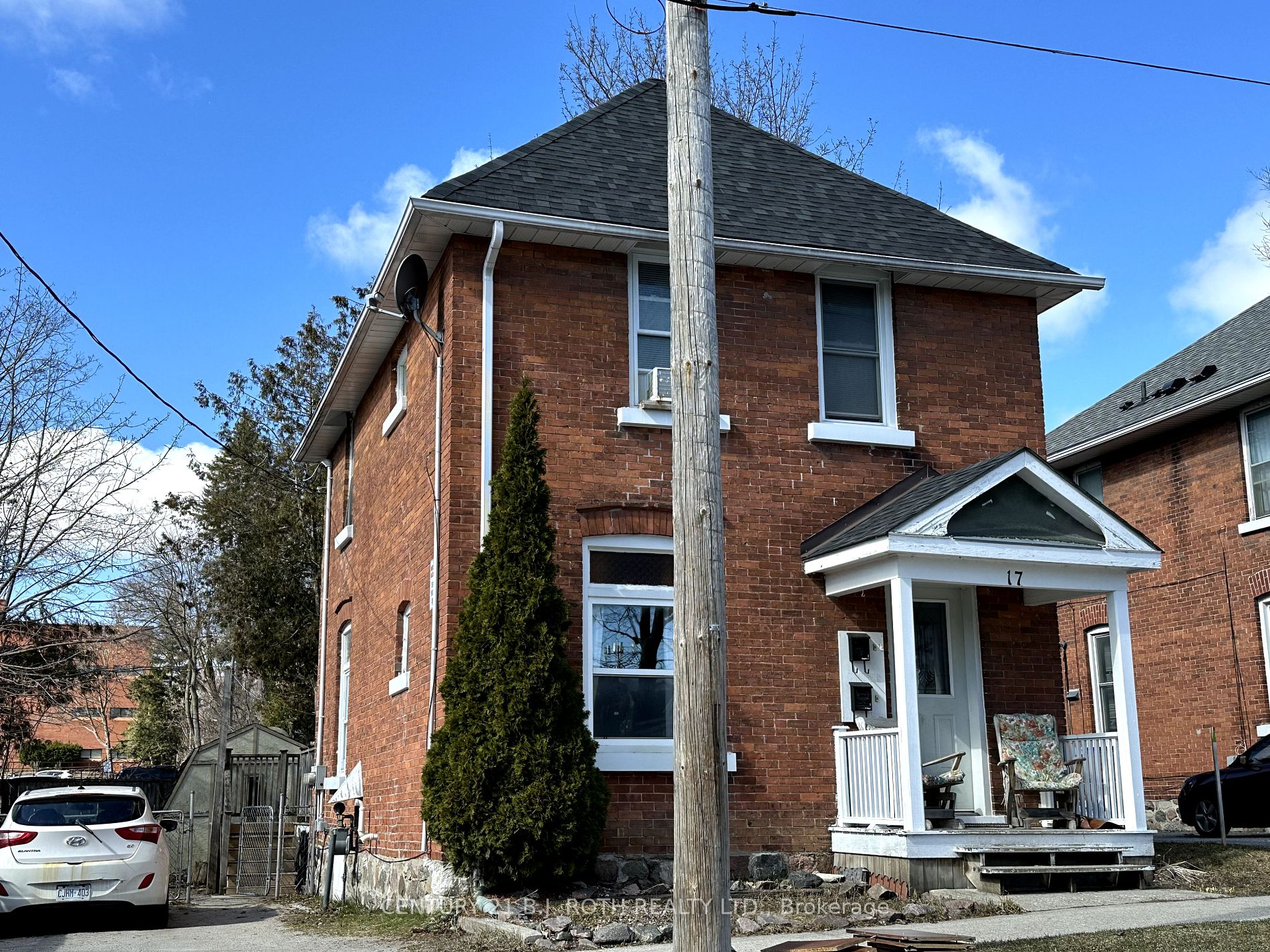 17 William St