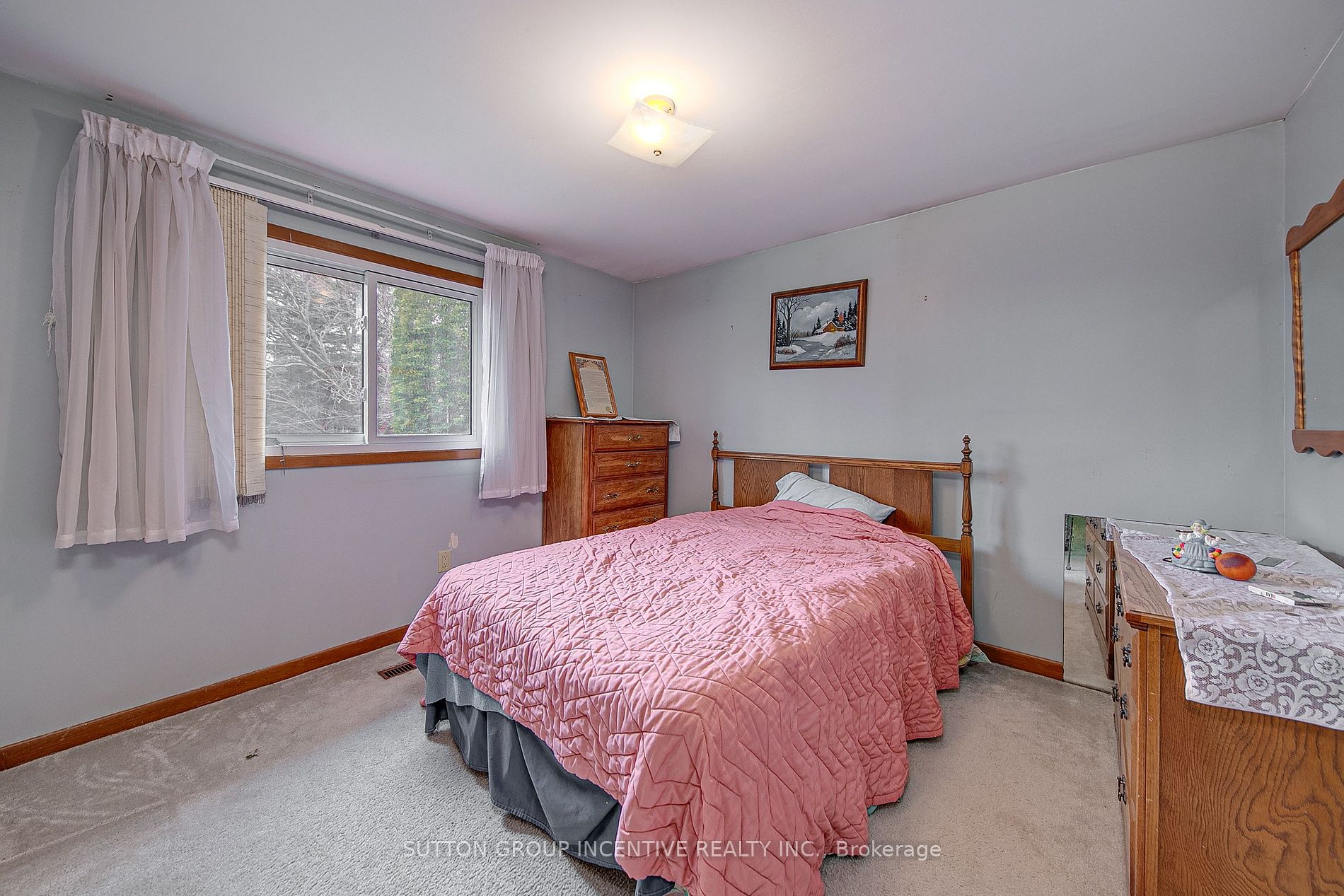 64 Collete Crescent