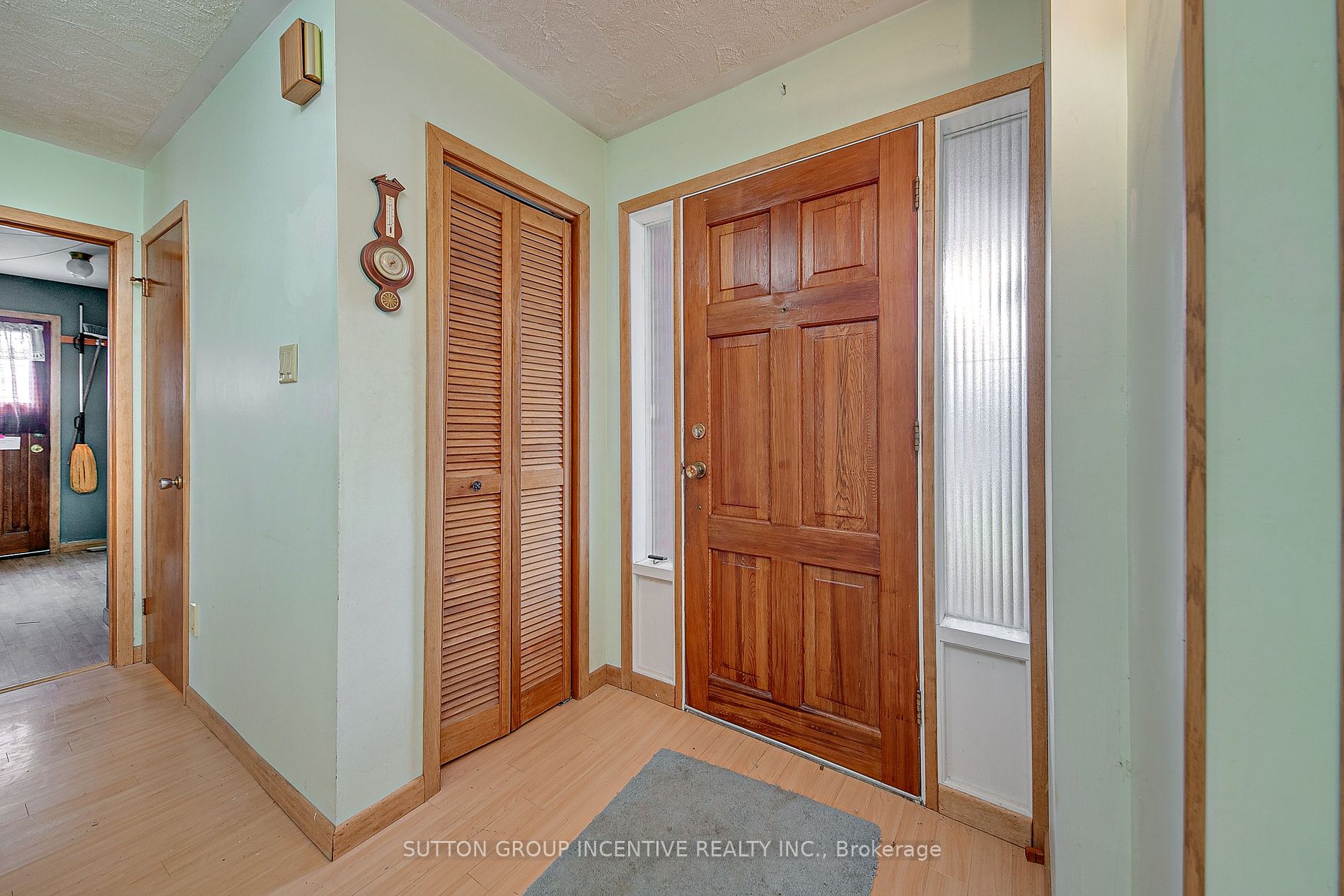 64 Collete Crescent
