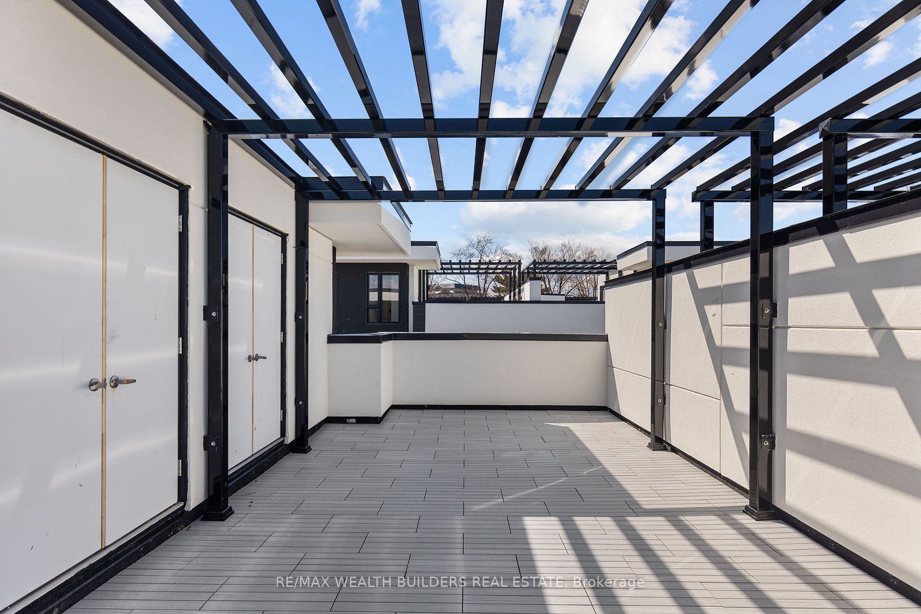 8 Mariner's Pier Way