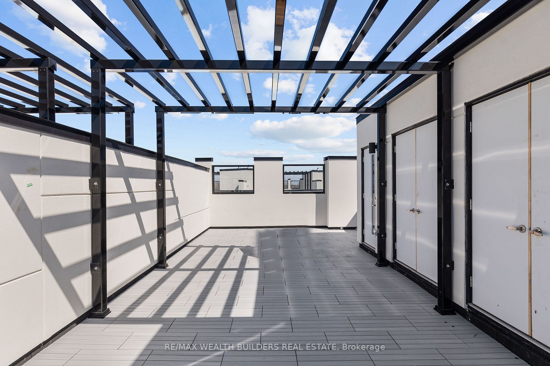 8 Mariner's Pier Way