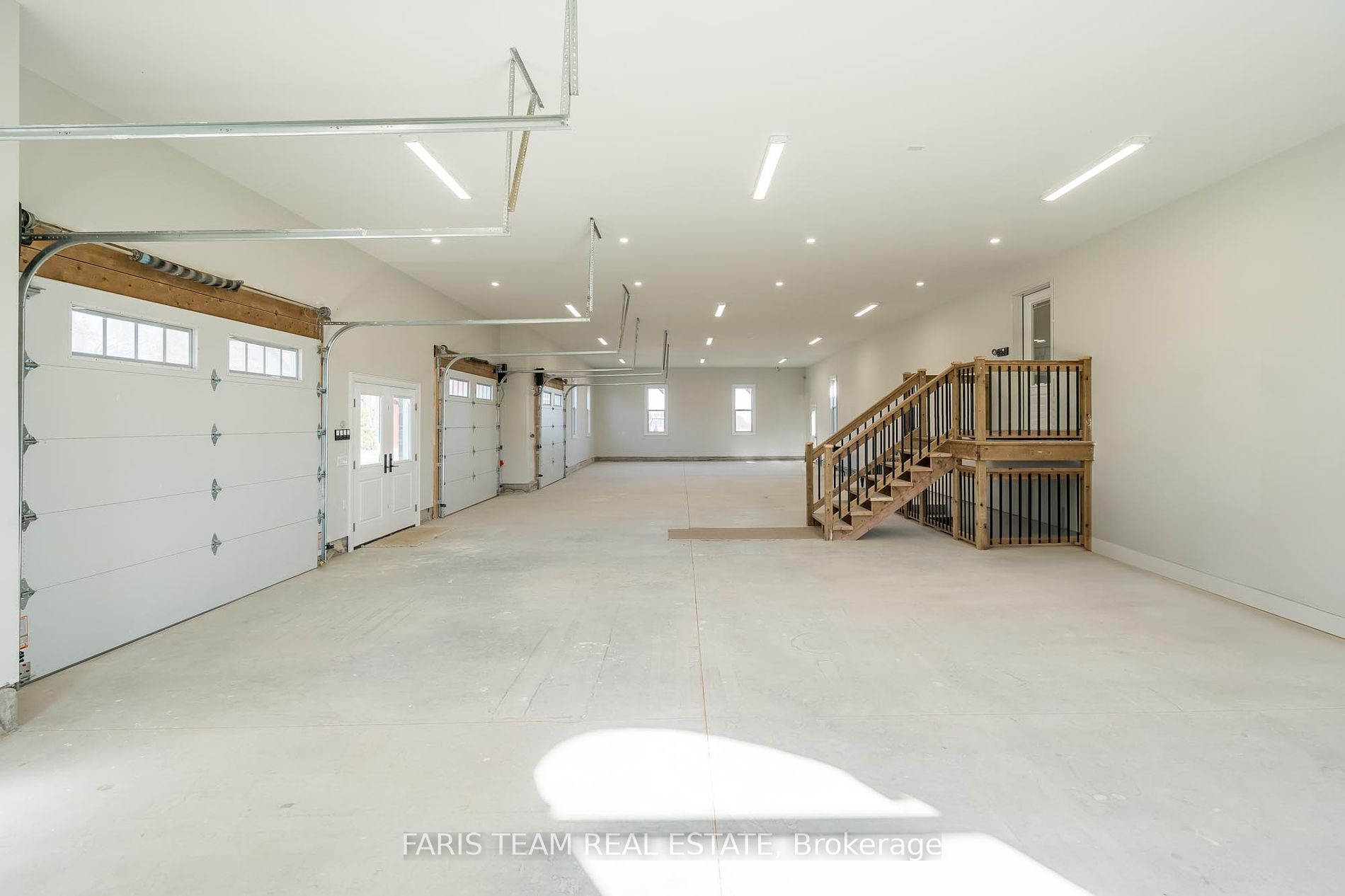 8672 County Road 91