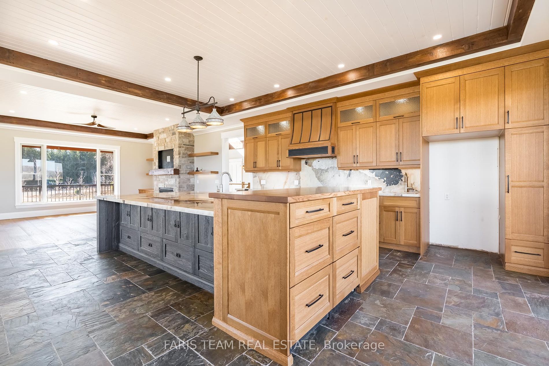 8672 County Road 91