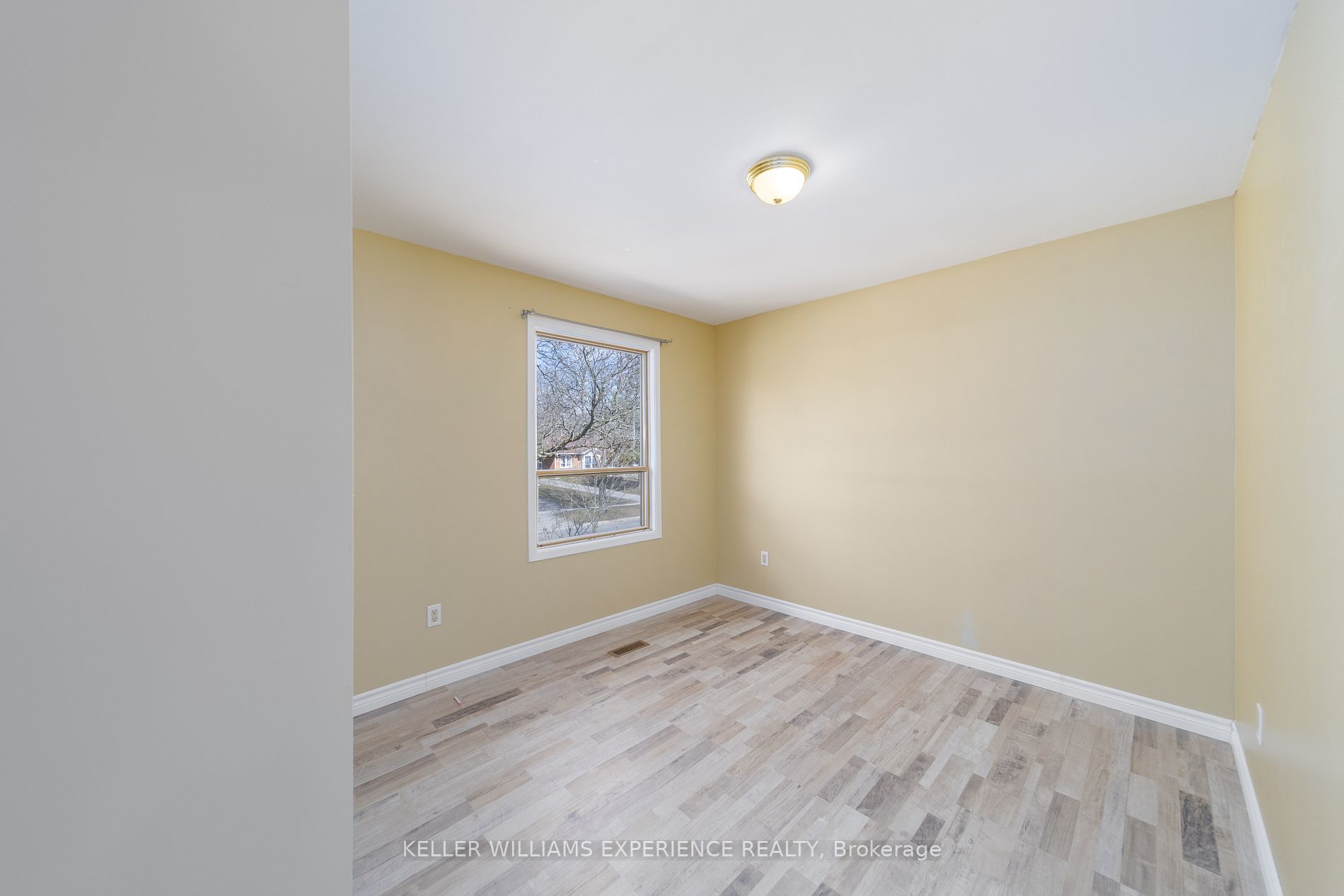 3 Ashdale Court