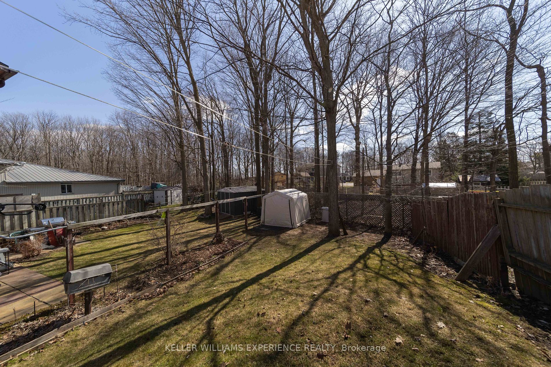3 Ashdale Court