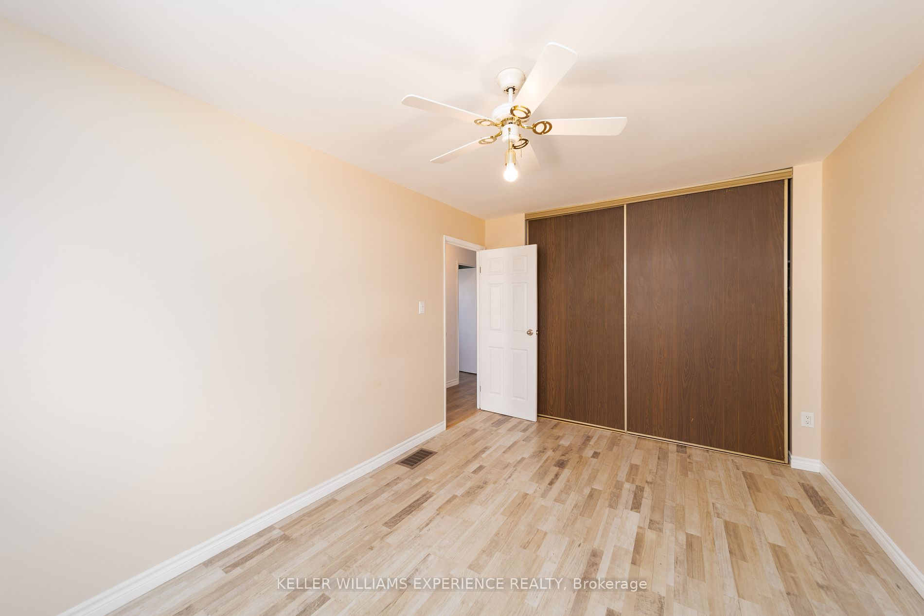 3 Ashdale Court