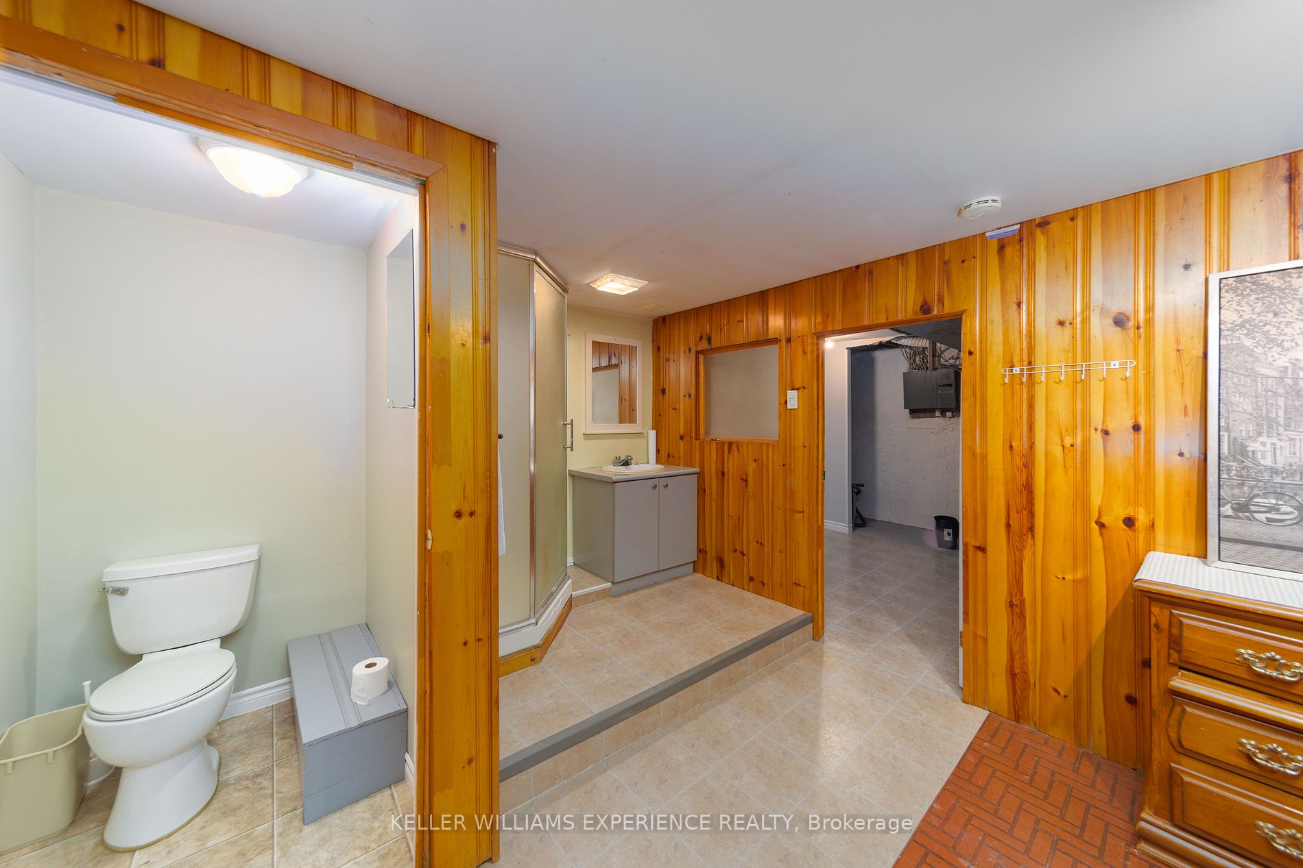 3 Ashdale Court