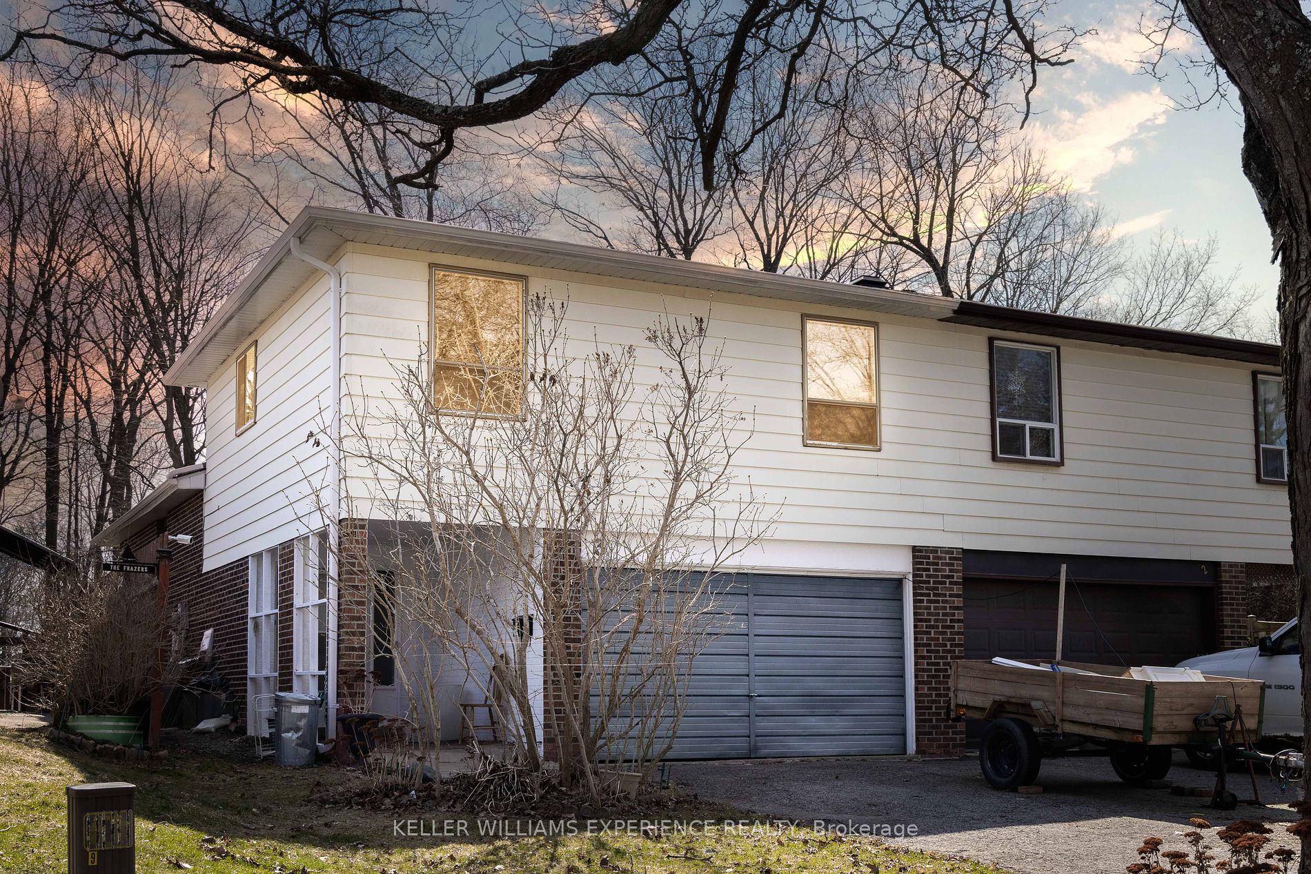 3 Ashdale Court