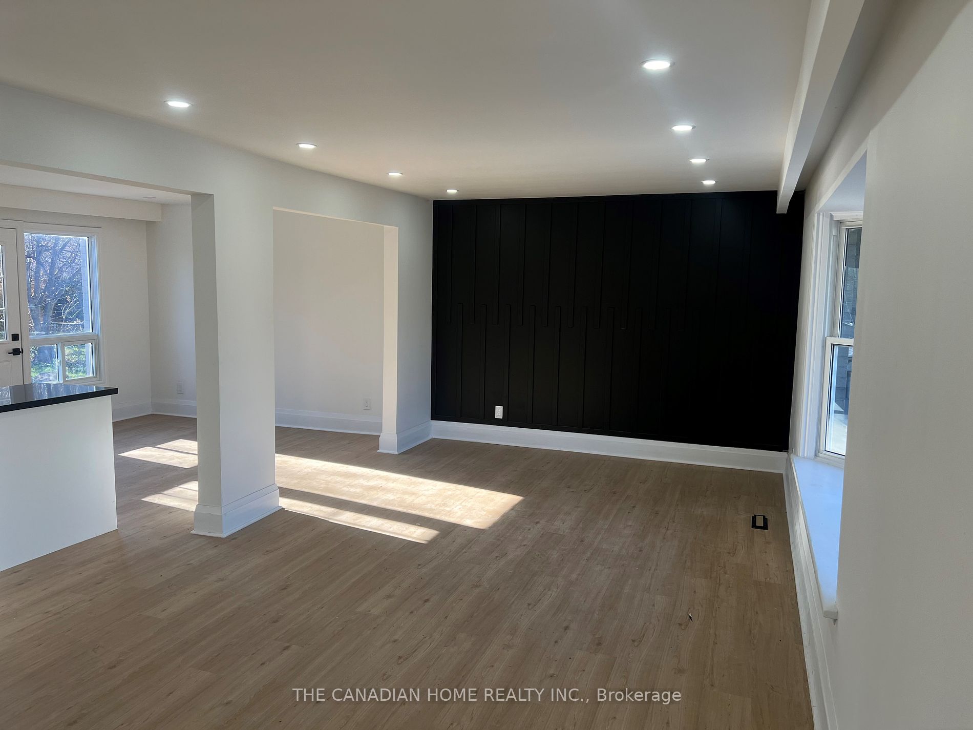 16 LONSDALE Place