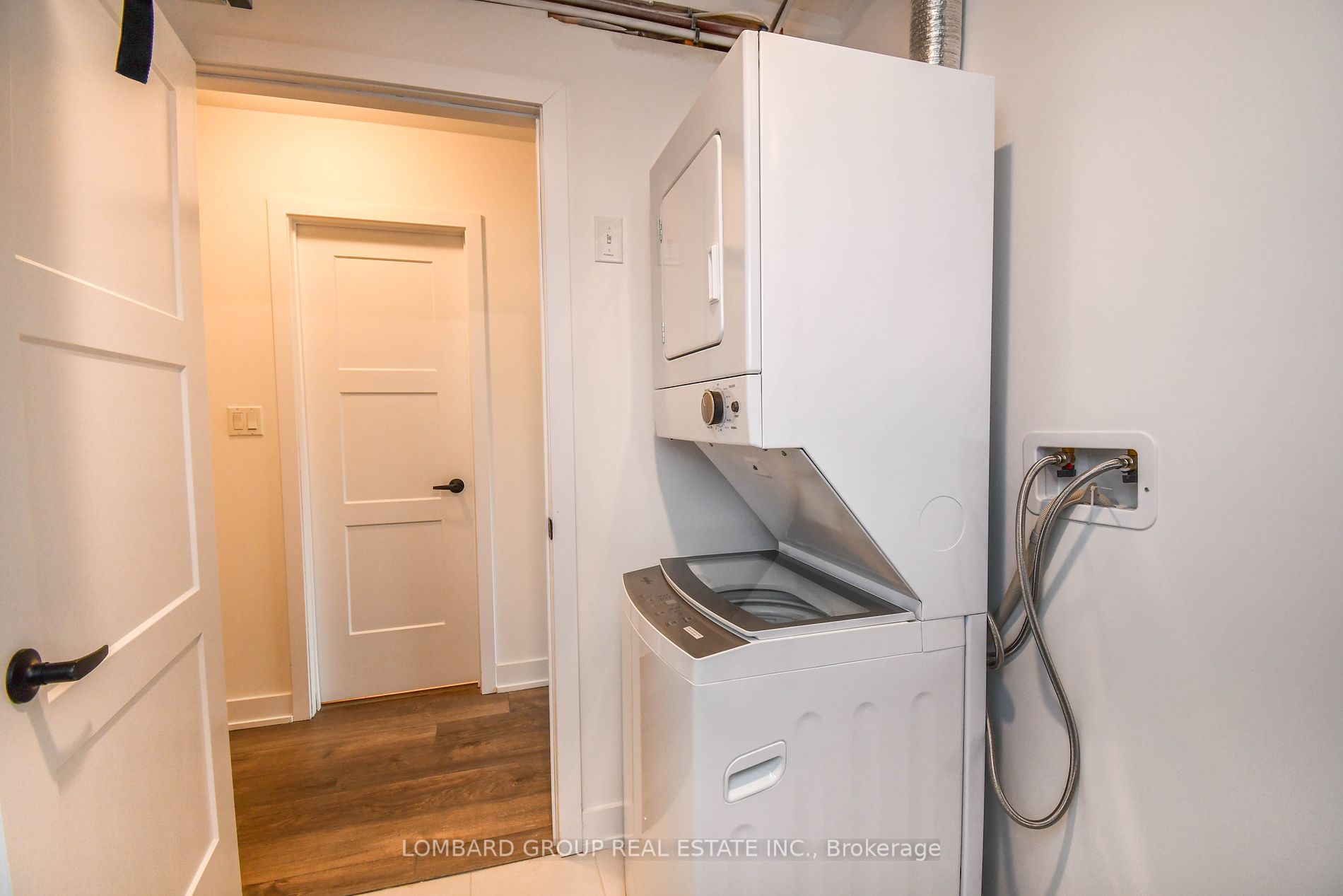 14 Pumpkin Corner Crescent, #Unit #4