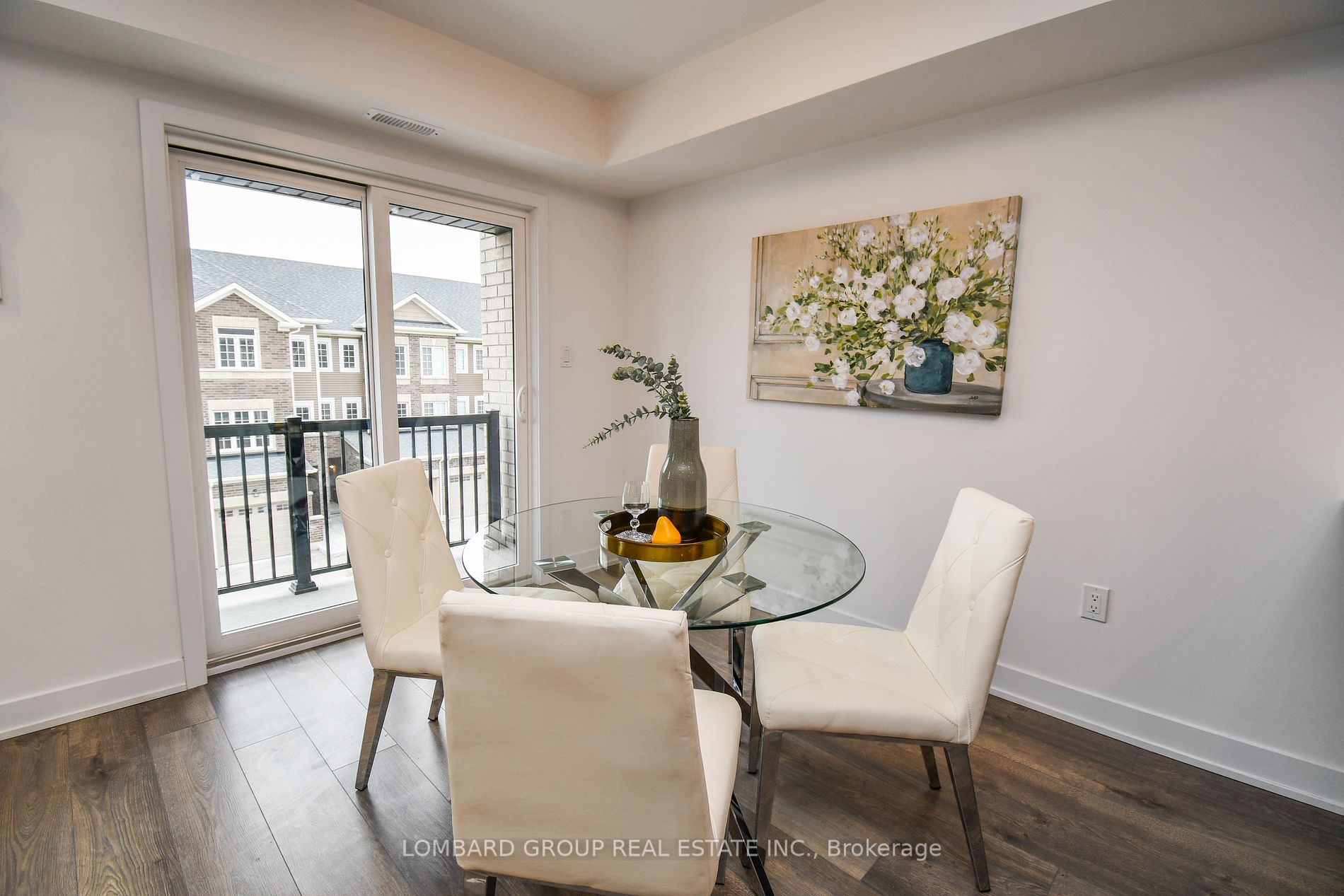 14 Pumpkin Corner Crescent, #Unit #4