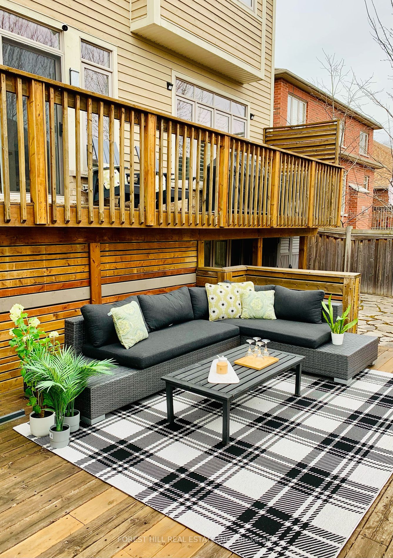 7 Turner Dr