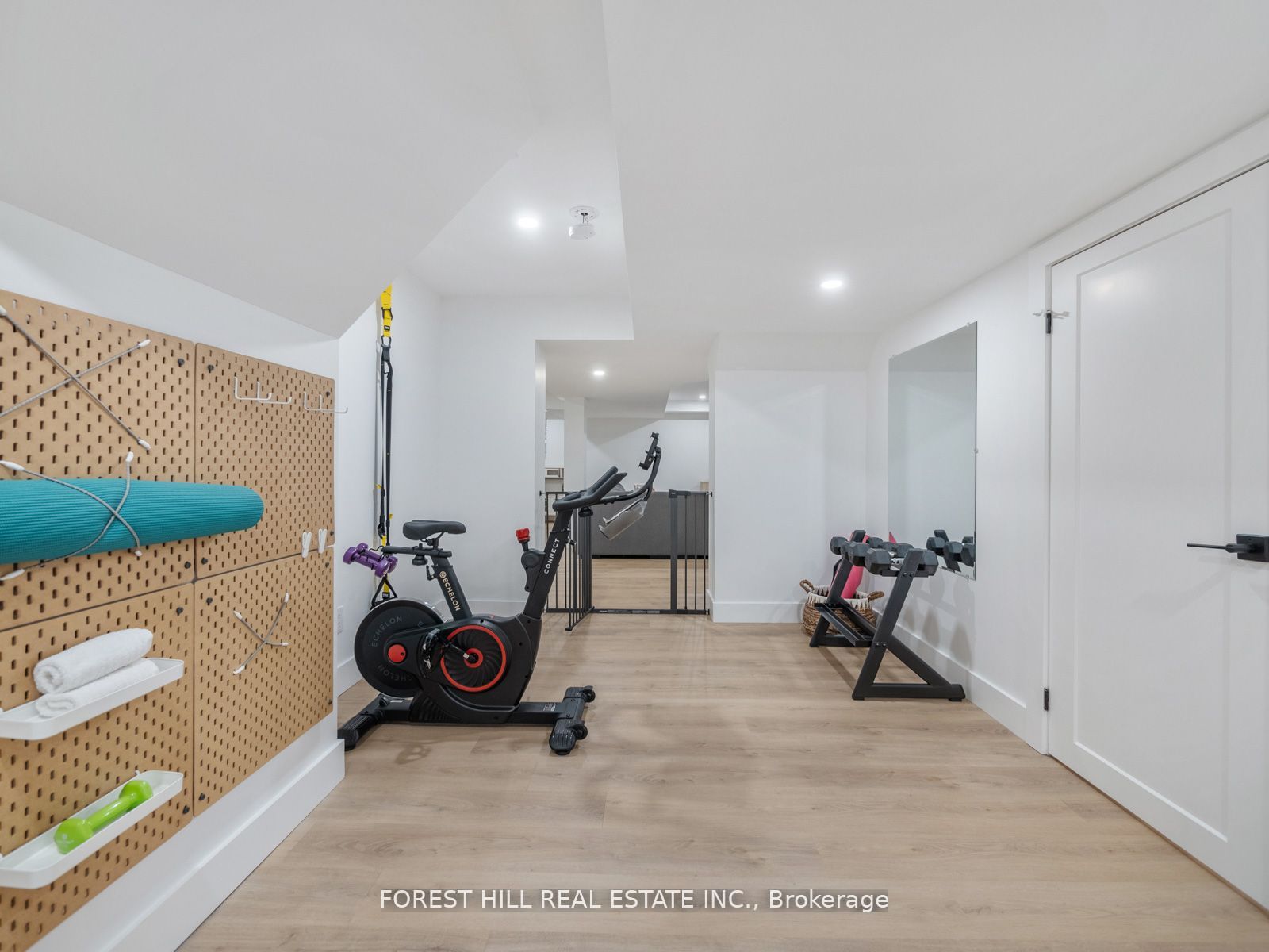 7 Turner Dr