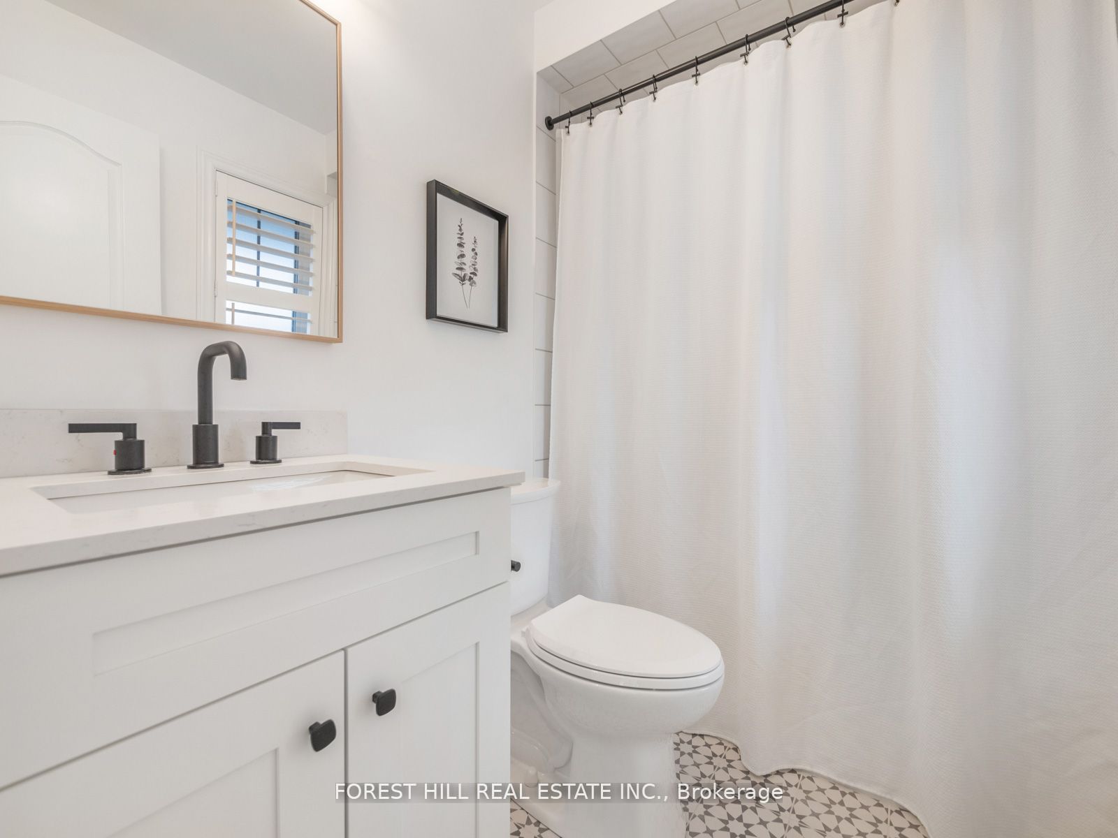 7 Turner Dr