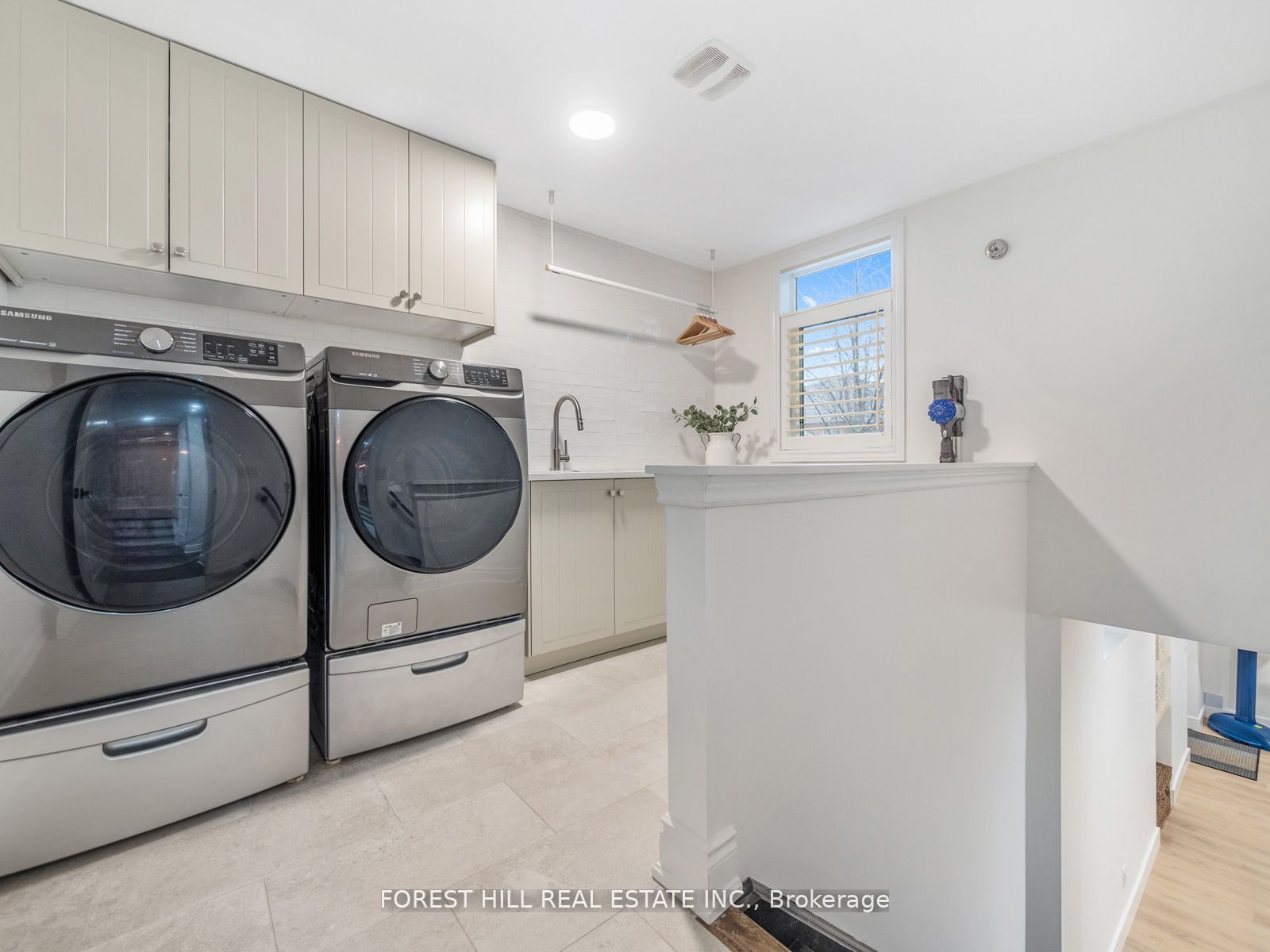 7 Turner Dr