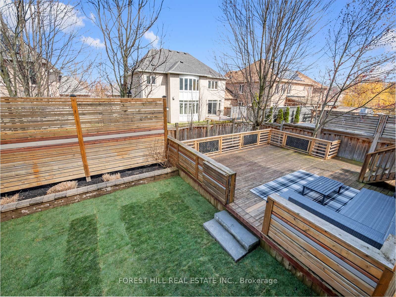 7 Turner Dr