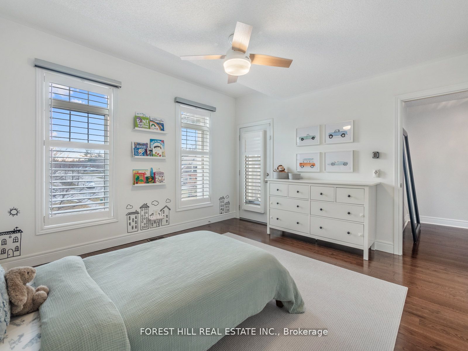 7 Turner Dr