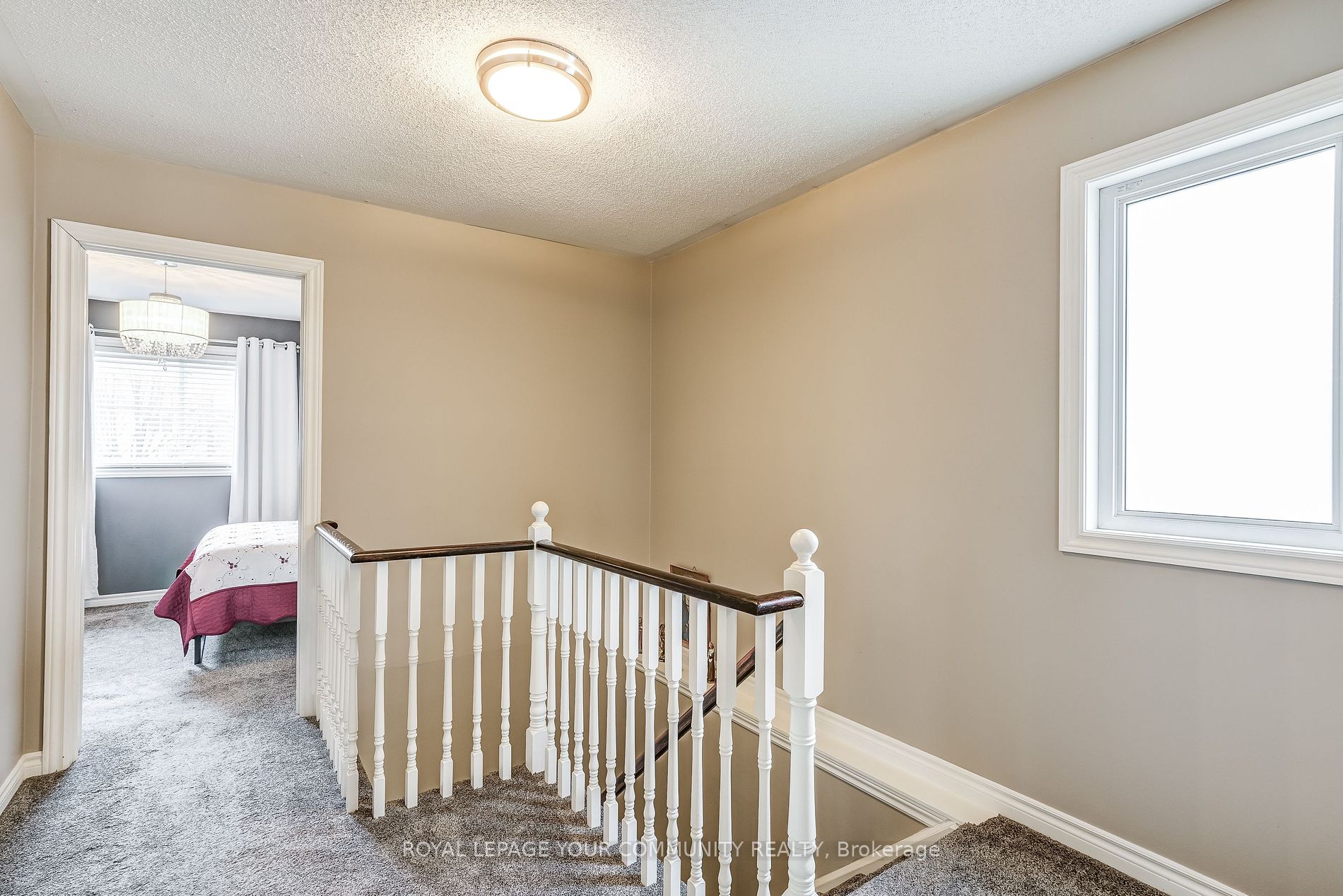 20 Villers St