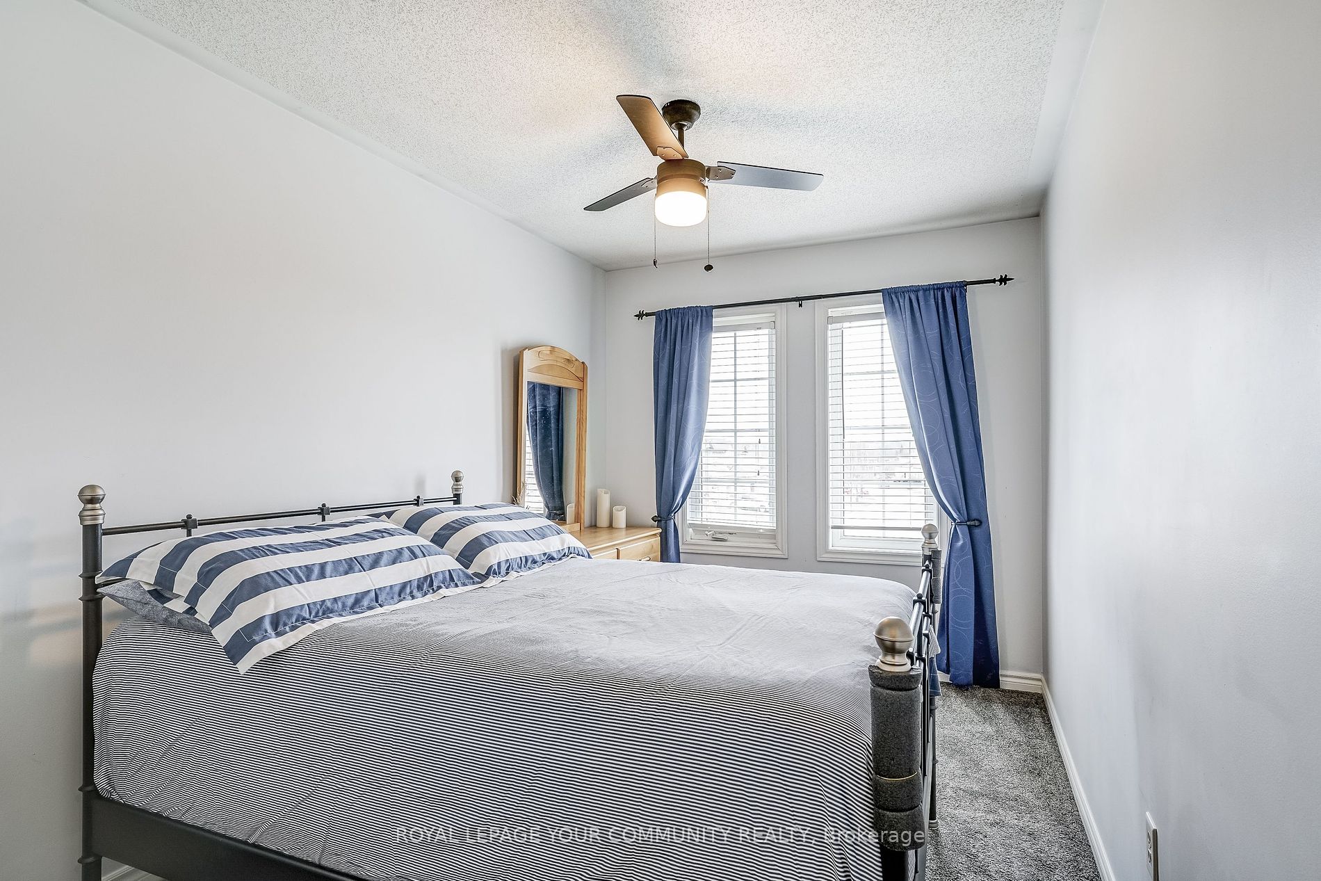20 Villers St