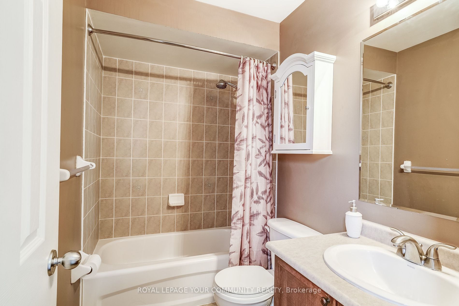 20 Villers St