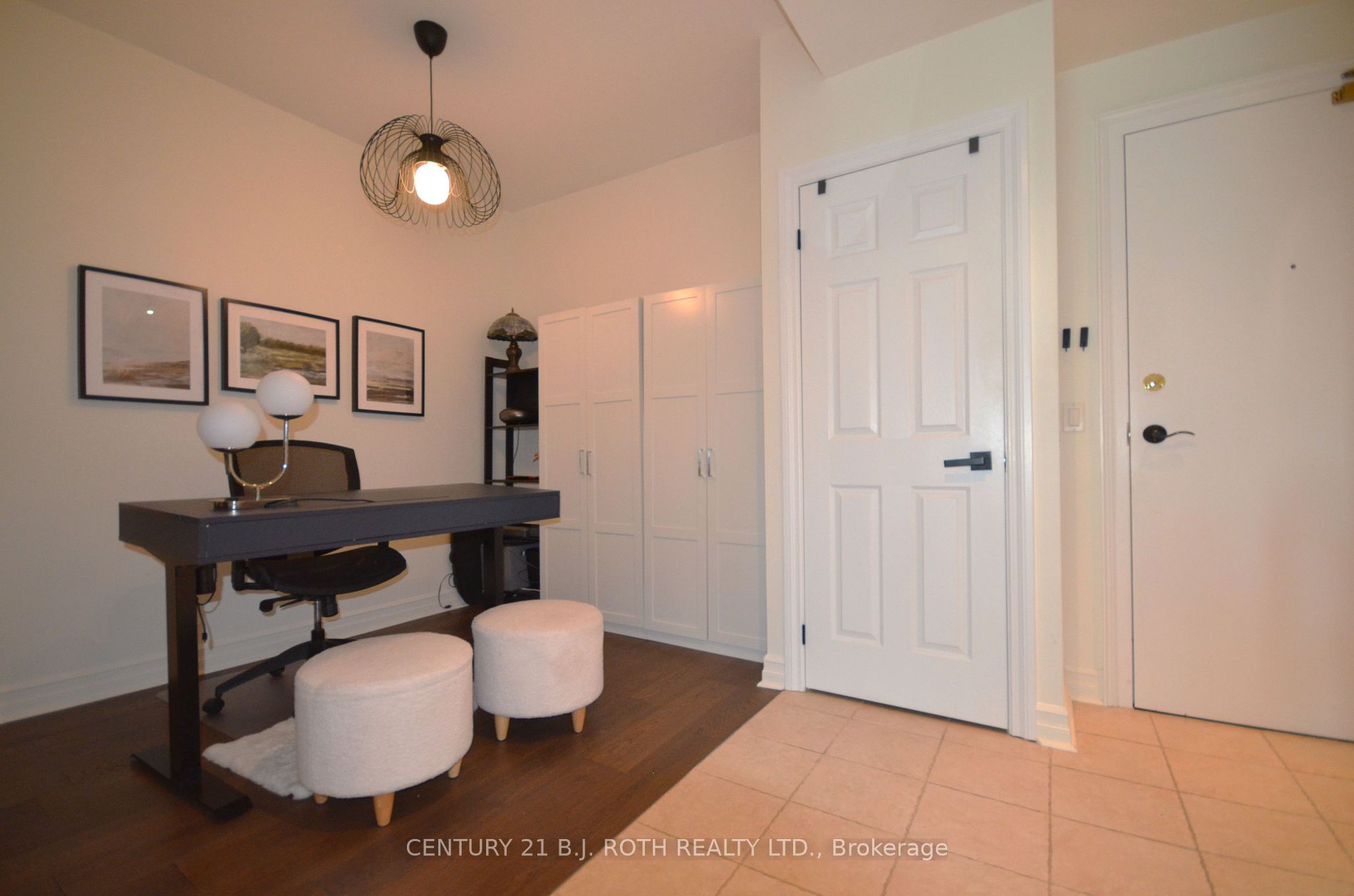 6 Toronto Street, #705