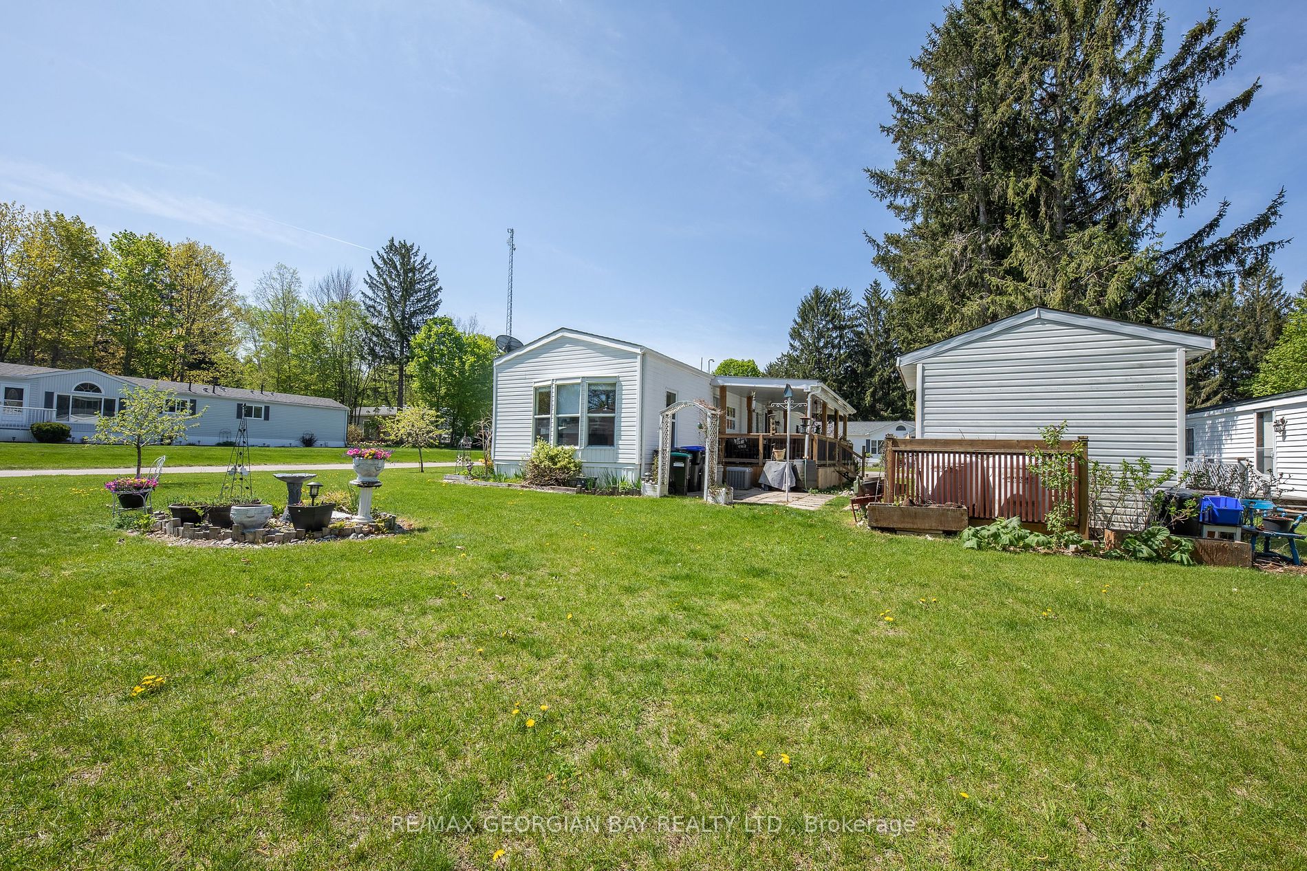 5411 Elliott Side Road #22