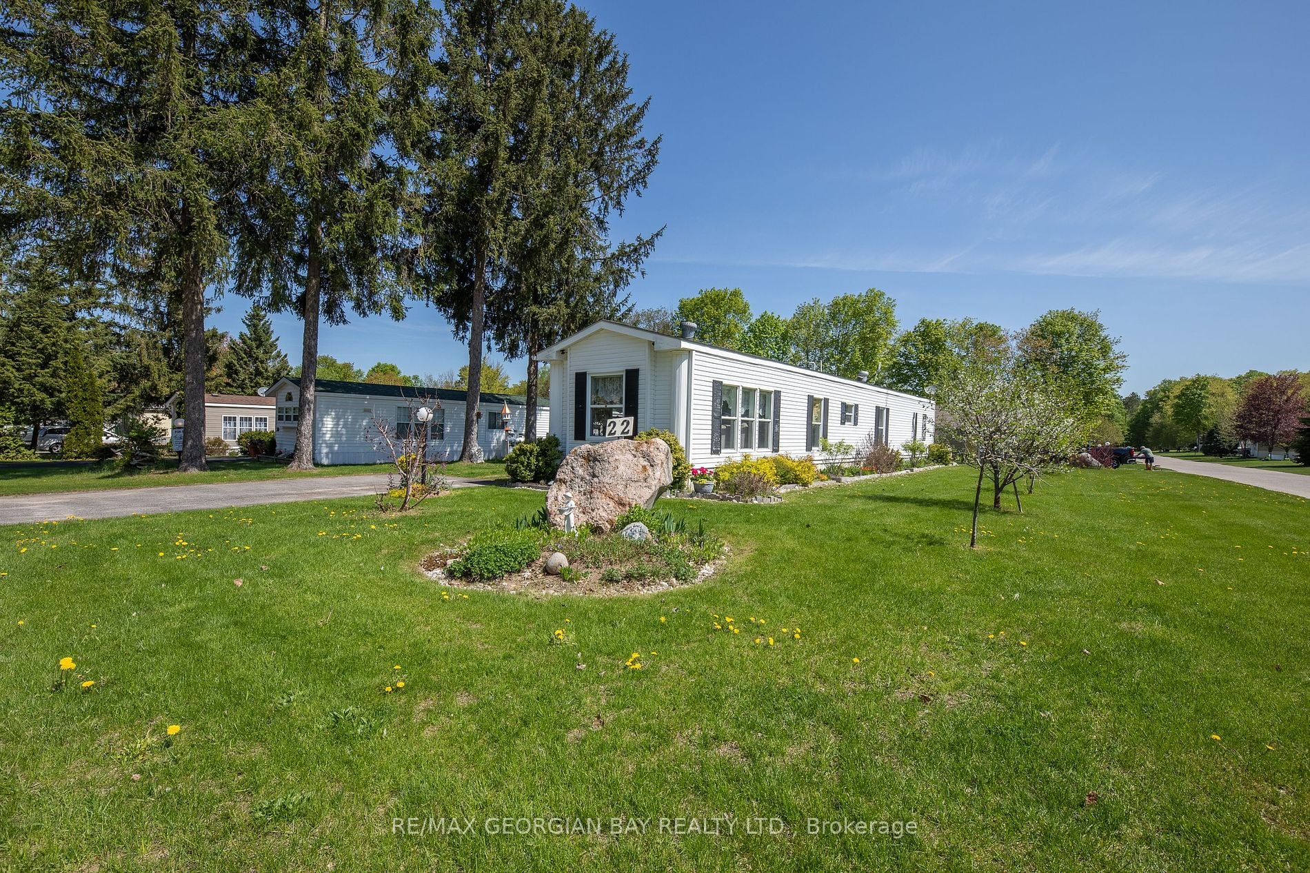 5411 Elliott Side Road #22