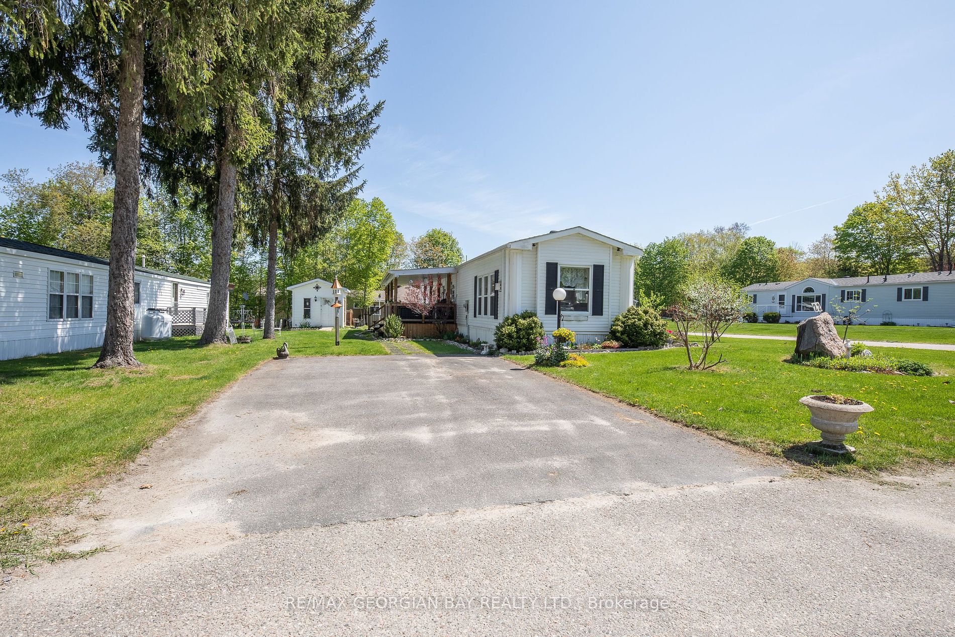 5411 Elliott Side Road #22