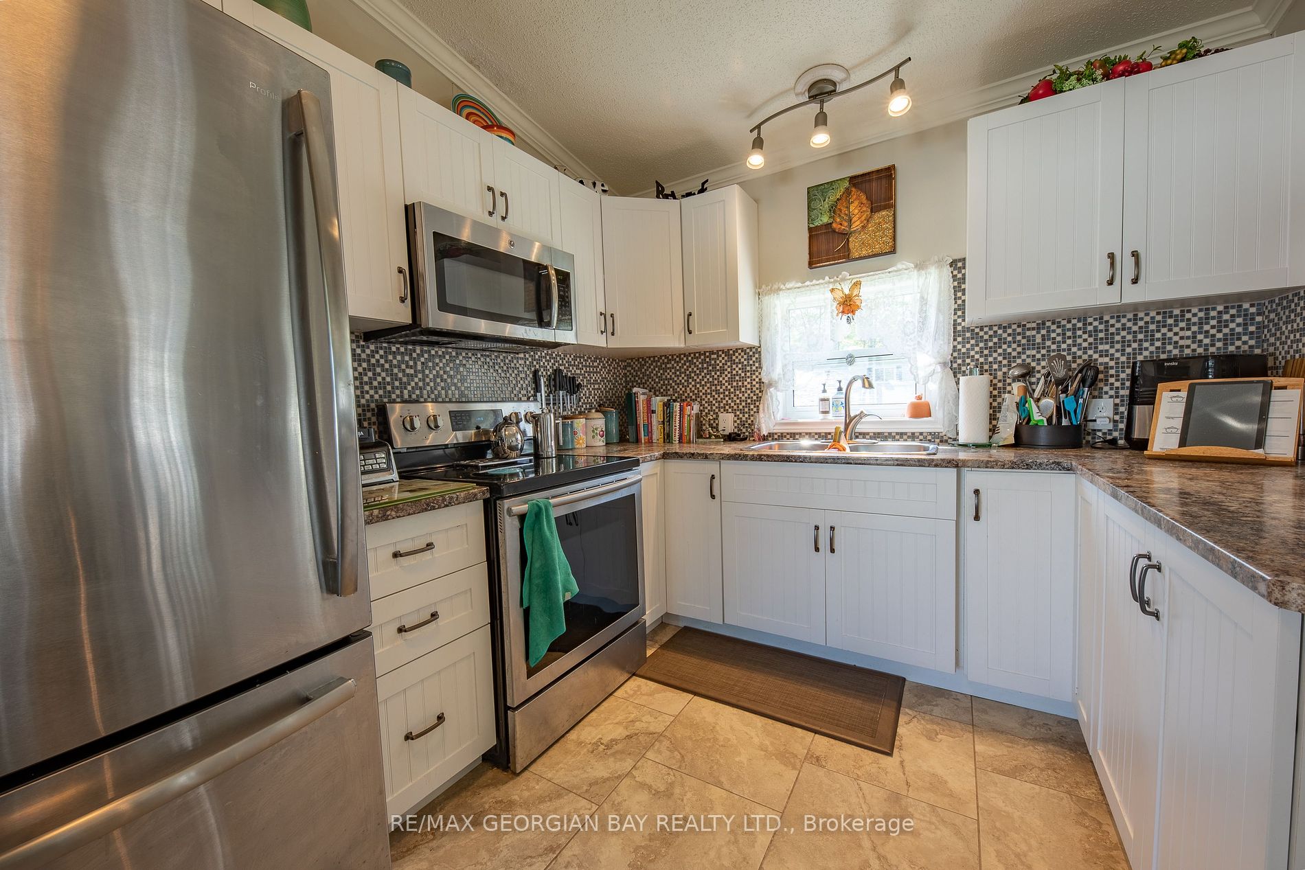 5411 Elliott Side Road #22
