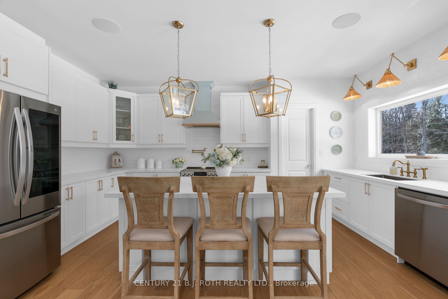 24 Oldenburg Crt