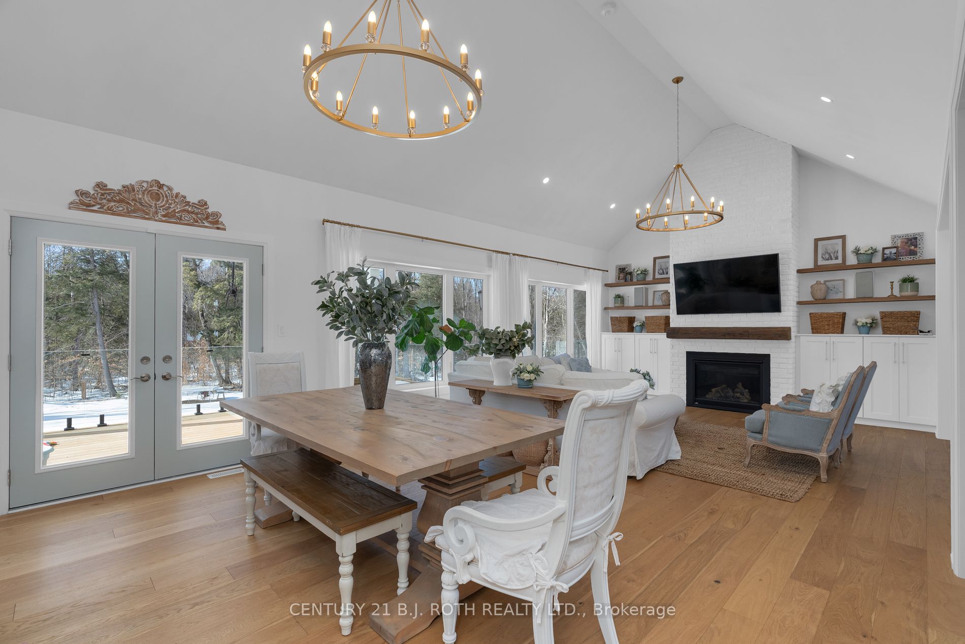 24 Oldenburg Crt
