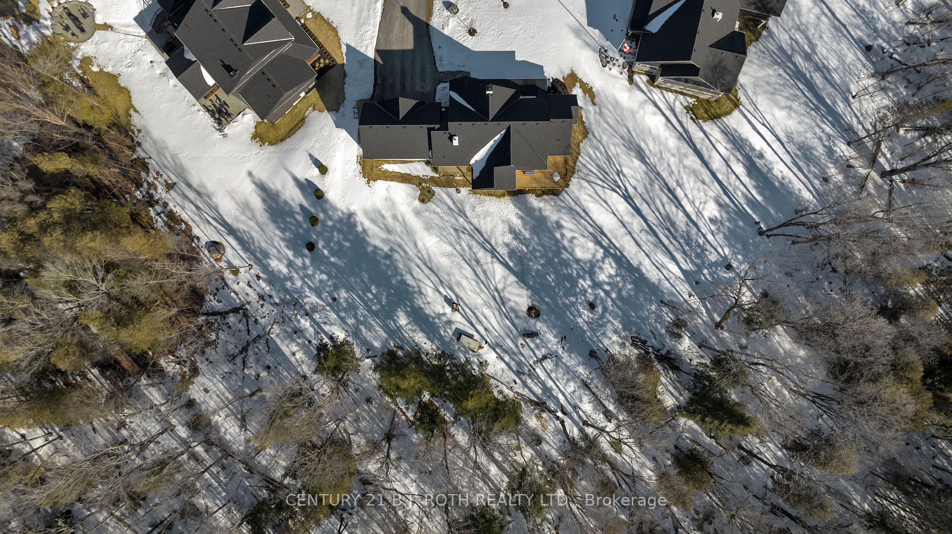 24 Oldenburg Crt