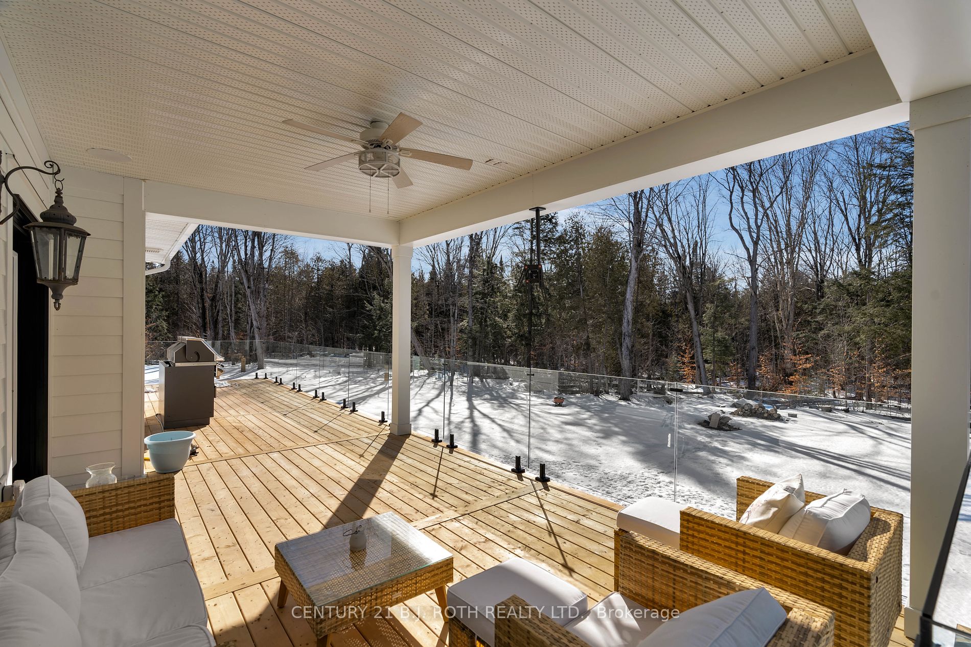 24 Oldenburg Crt
