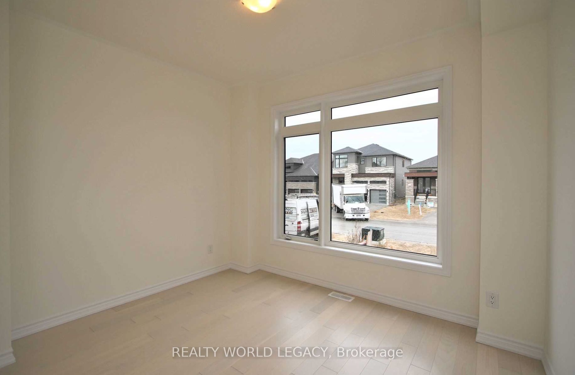 7 Beatrice Drive