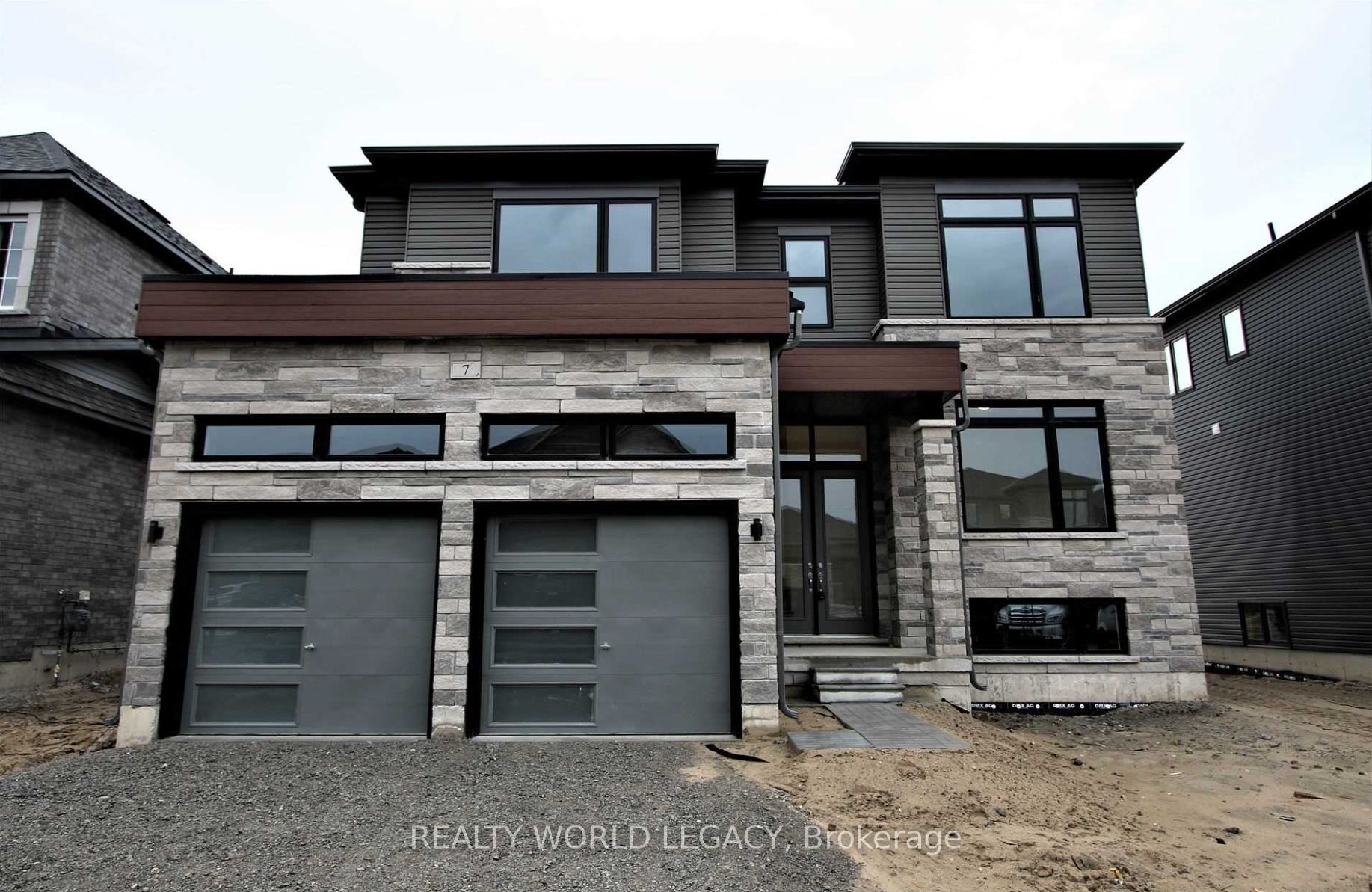 7 Beatrice Drive