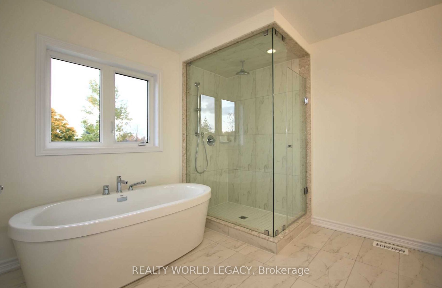 7 Beatrice Drive