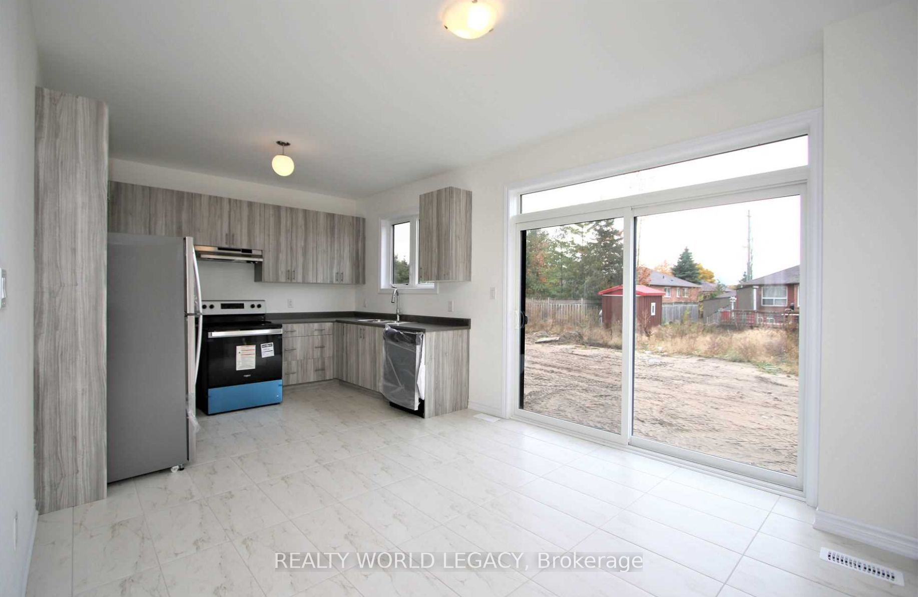 7 Beatrice Drive
