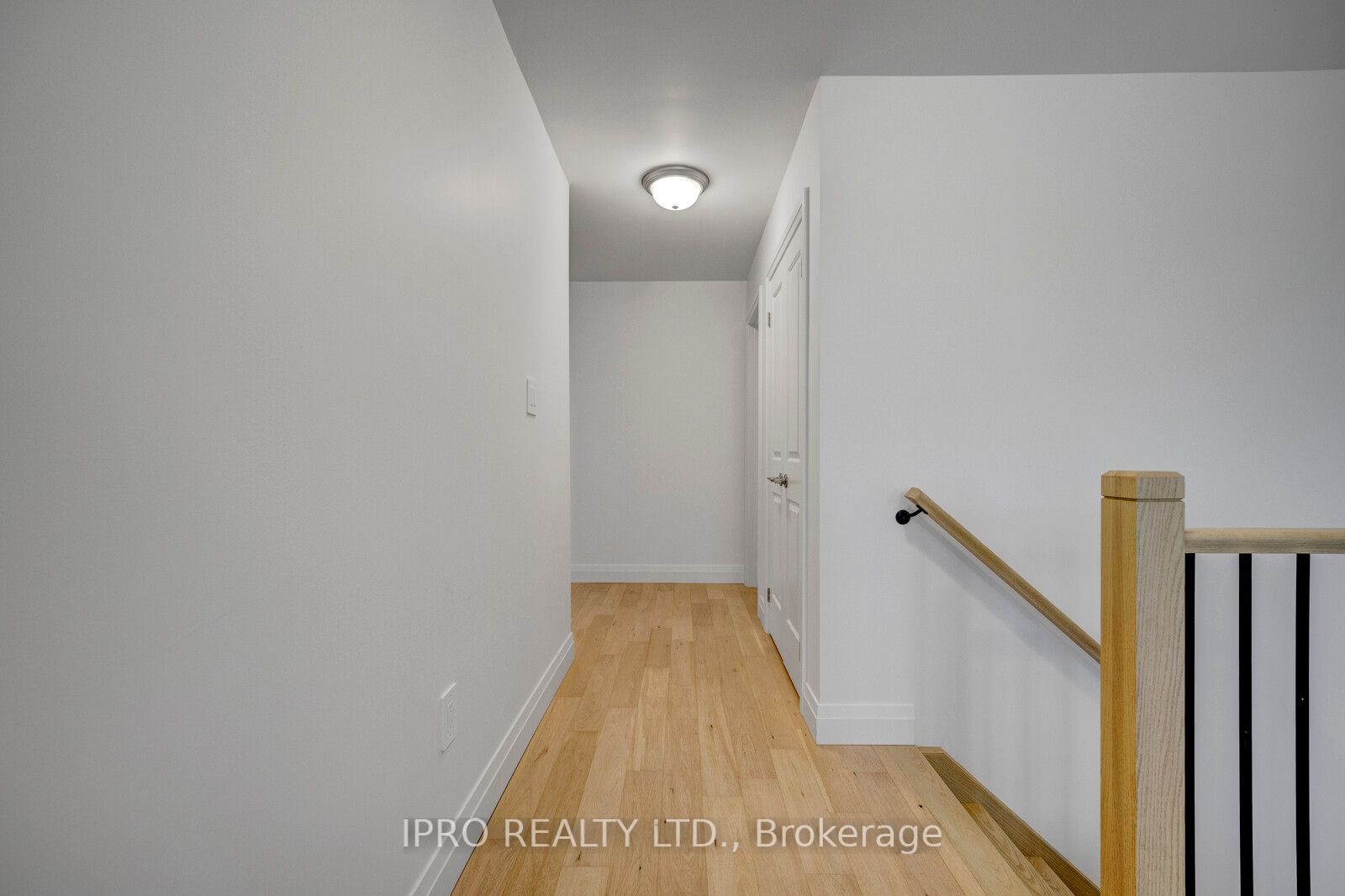 76 Ritchie Cres