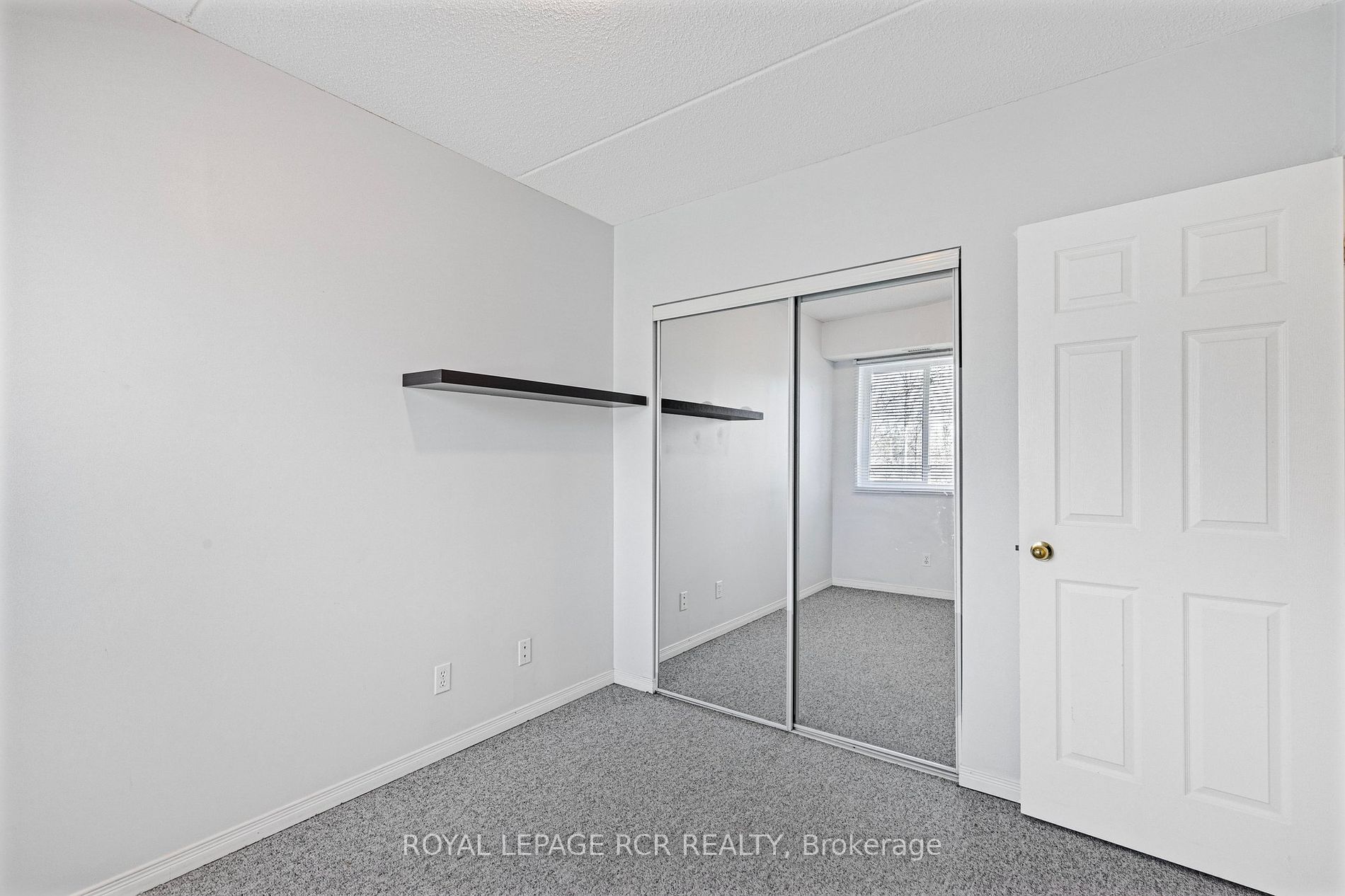 125 Bond St, #201