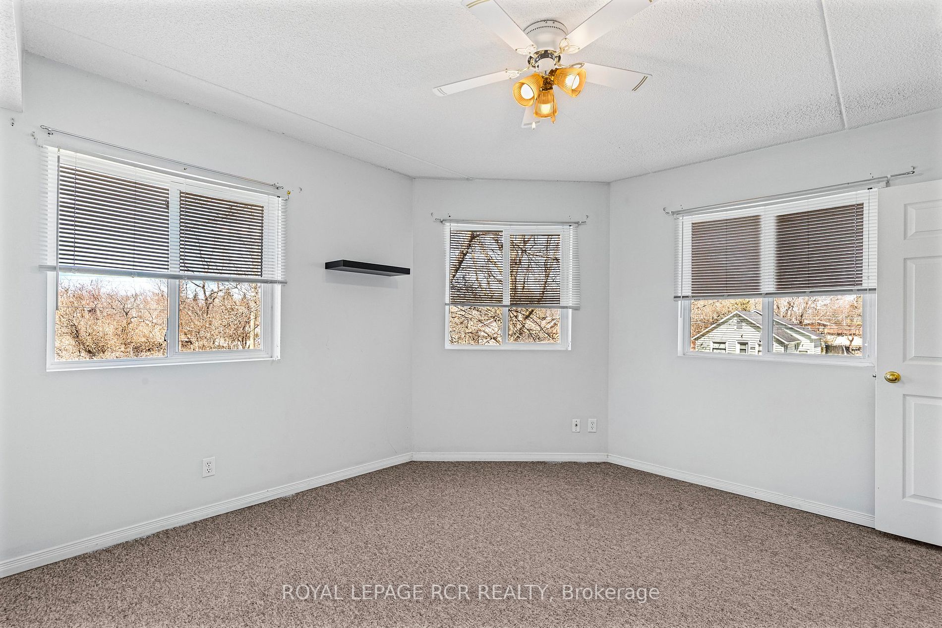 125 Bond St, #201