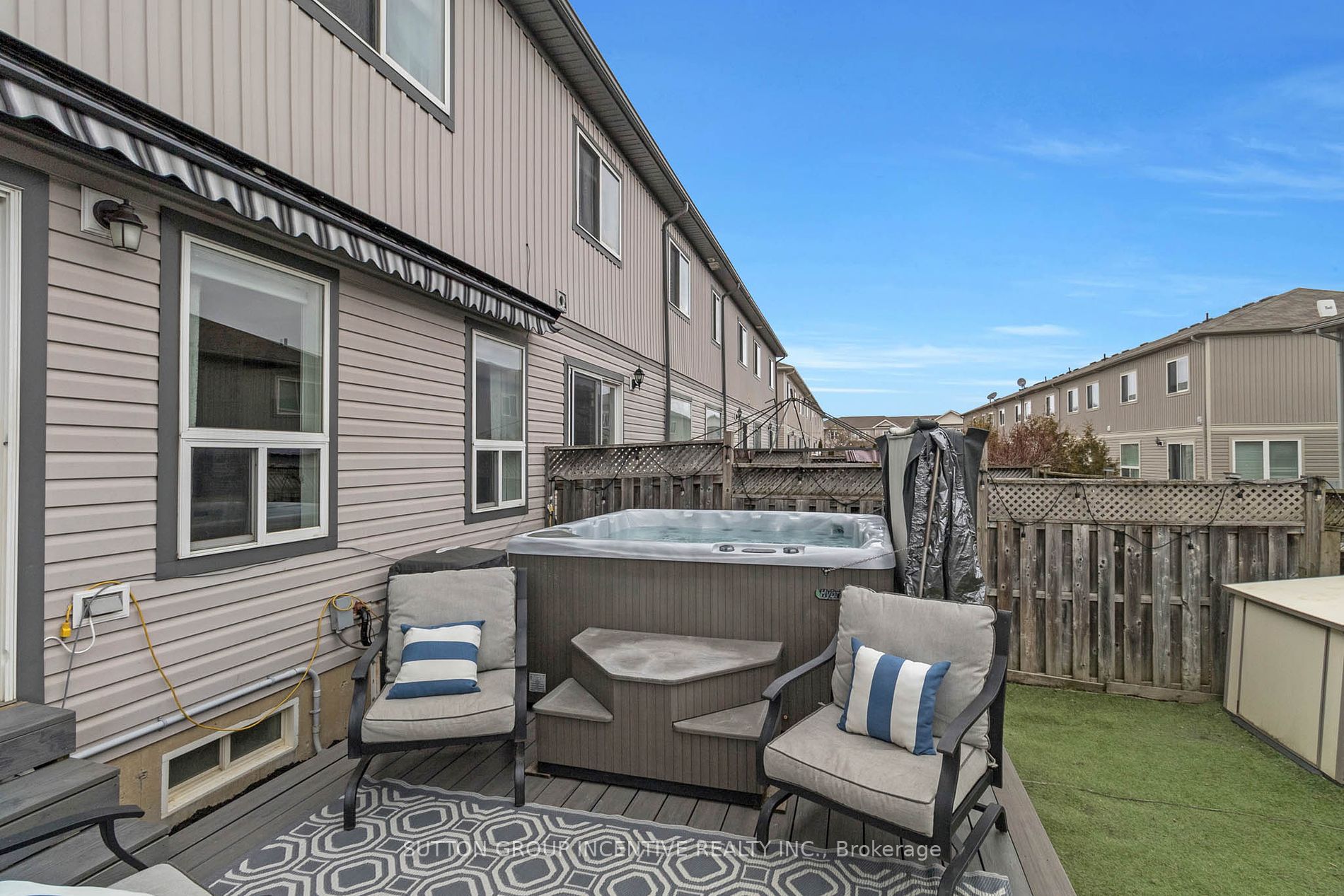 800 West Ridge Boulevard #121